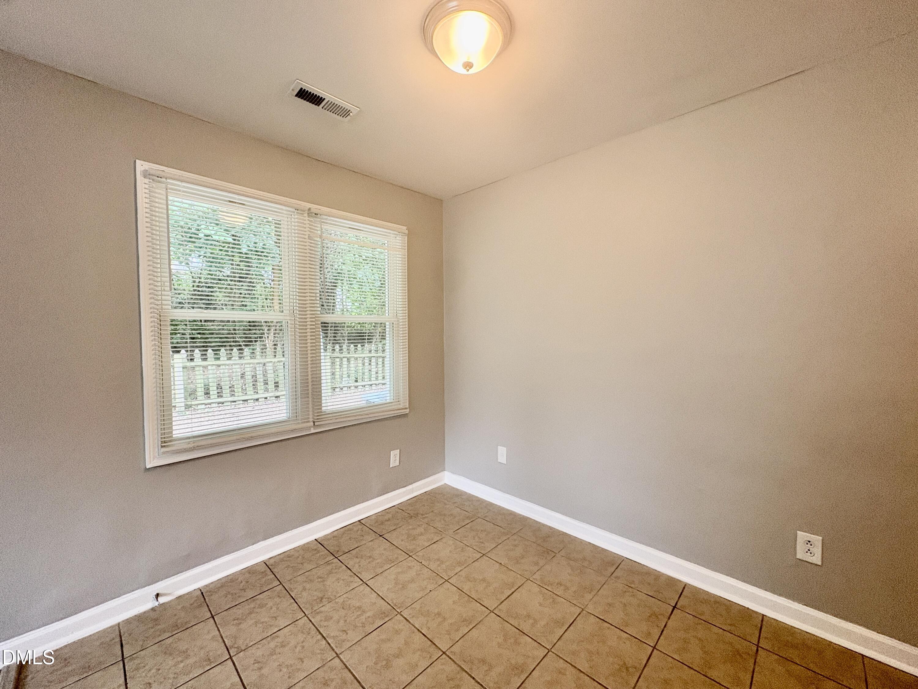 1100 Savannah Drive