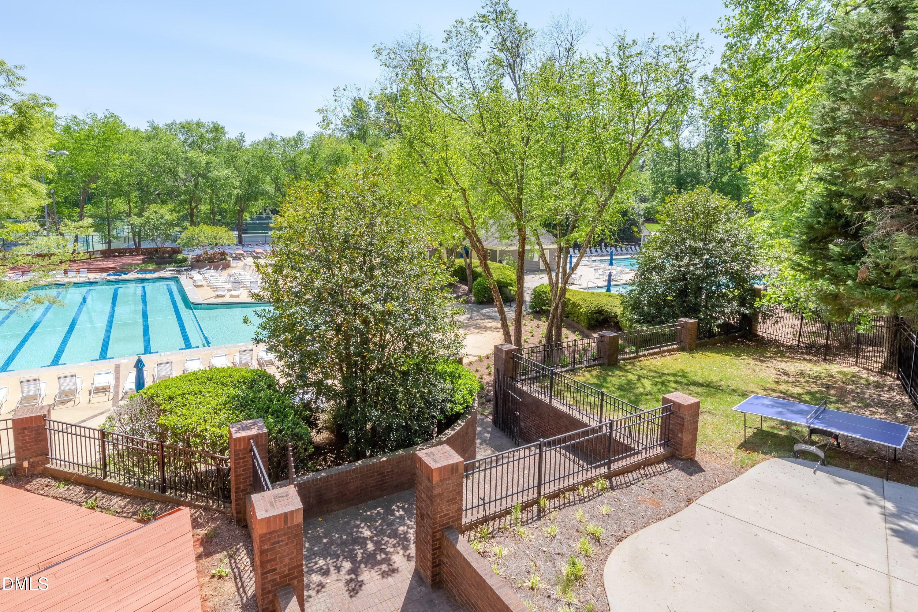 100 Marsden Court