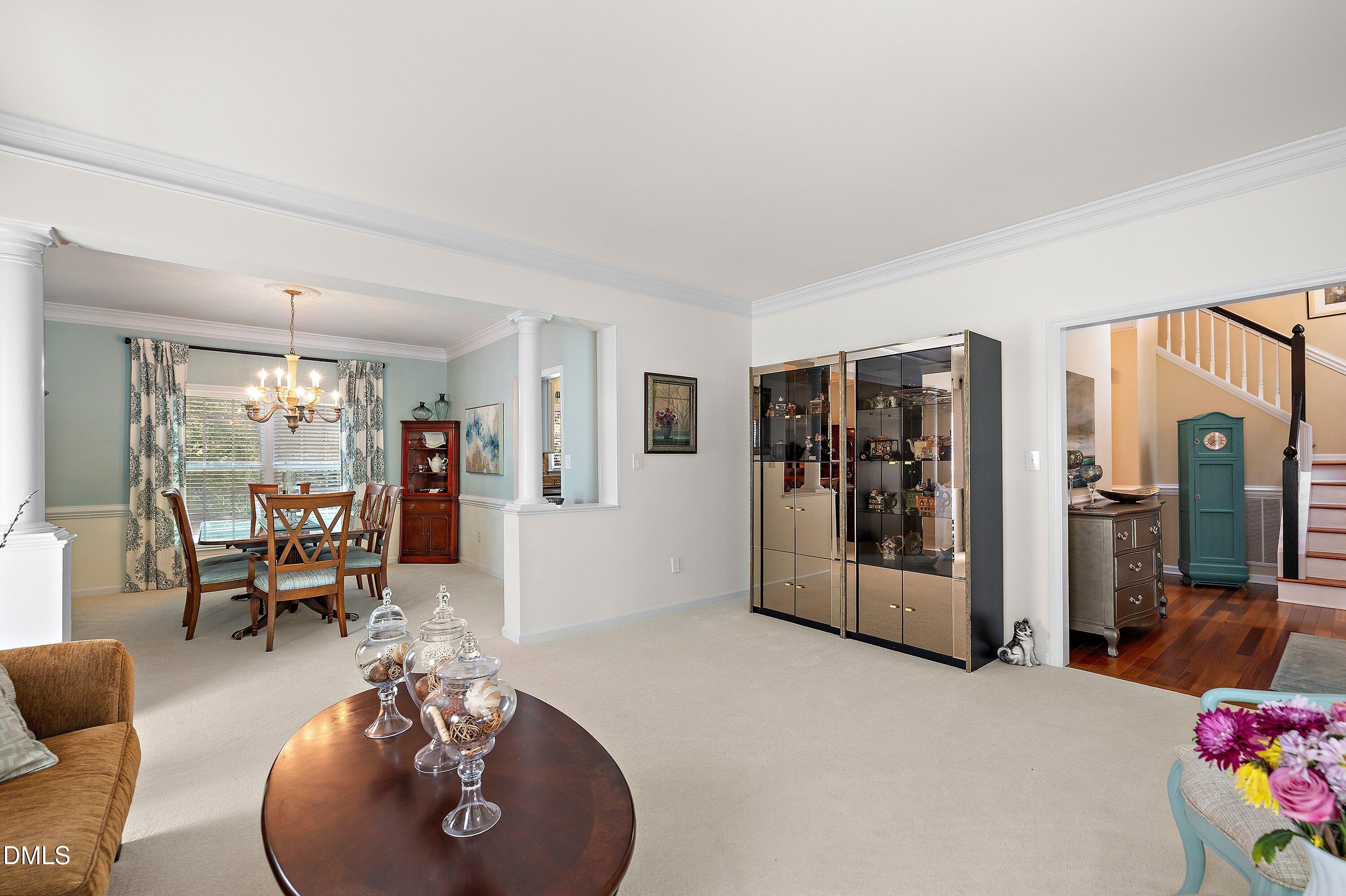 100 Marsden Court