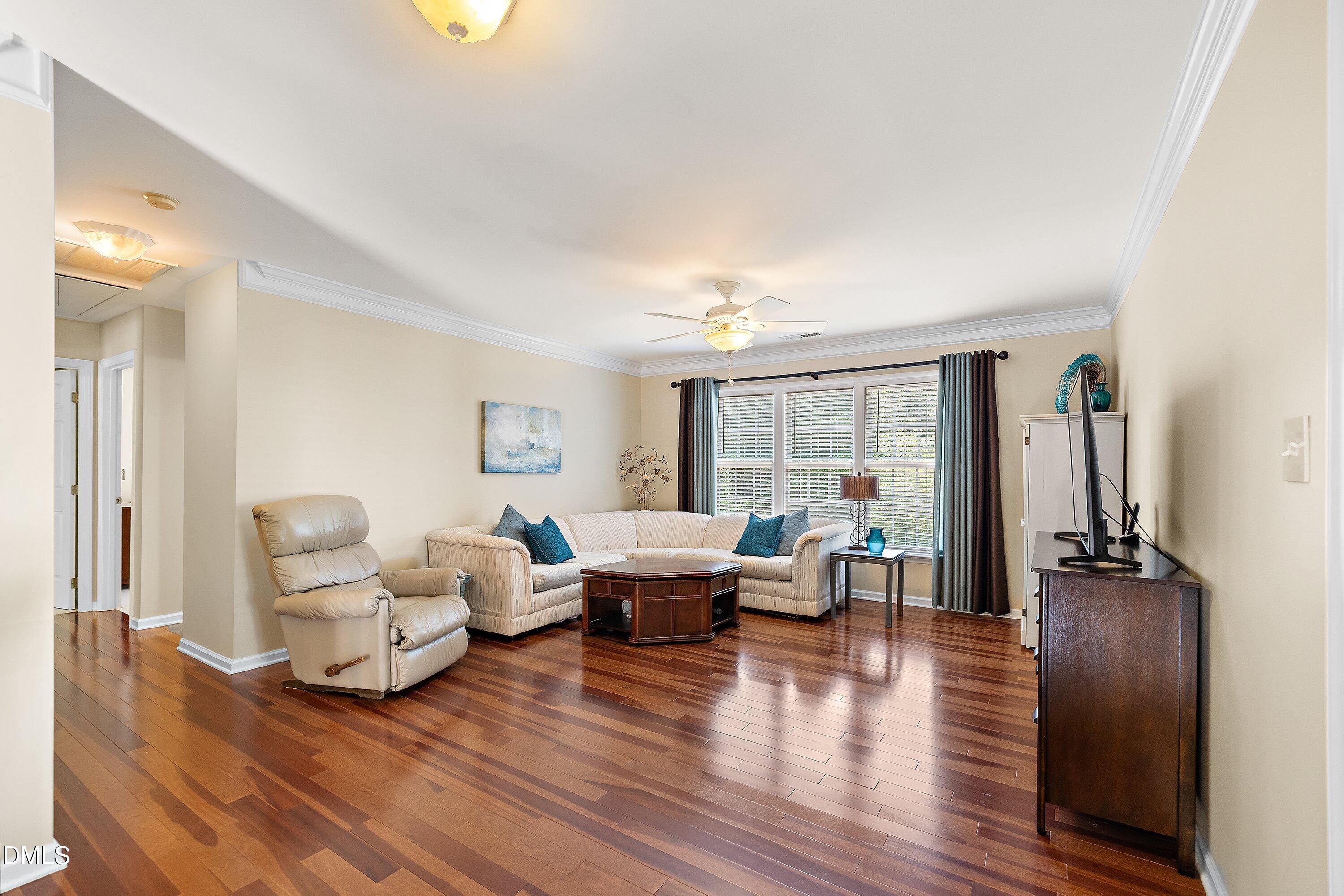 100 Marsden Court