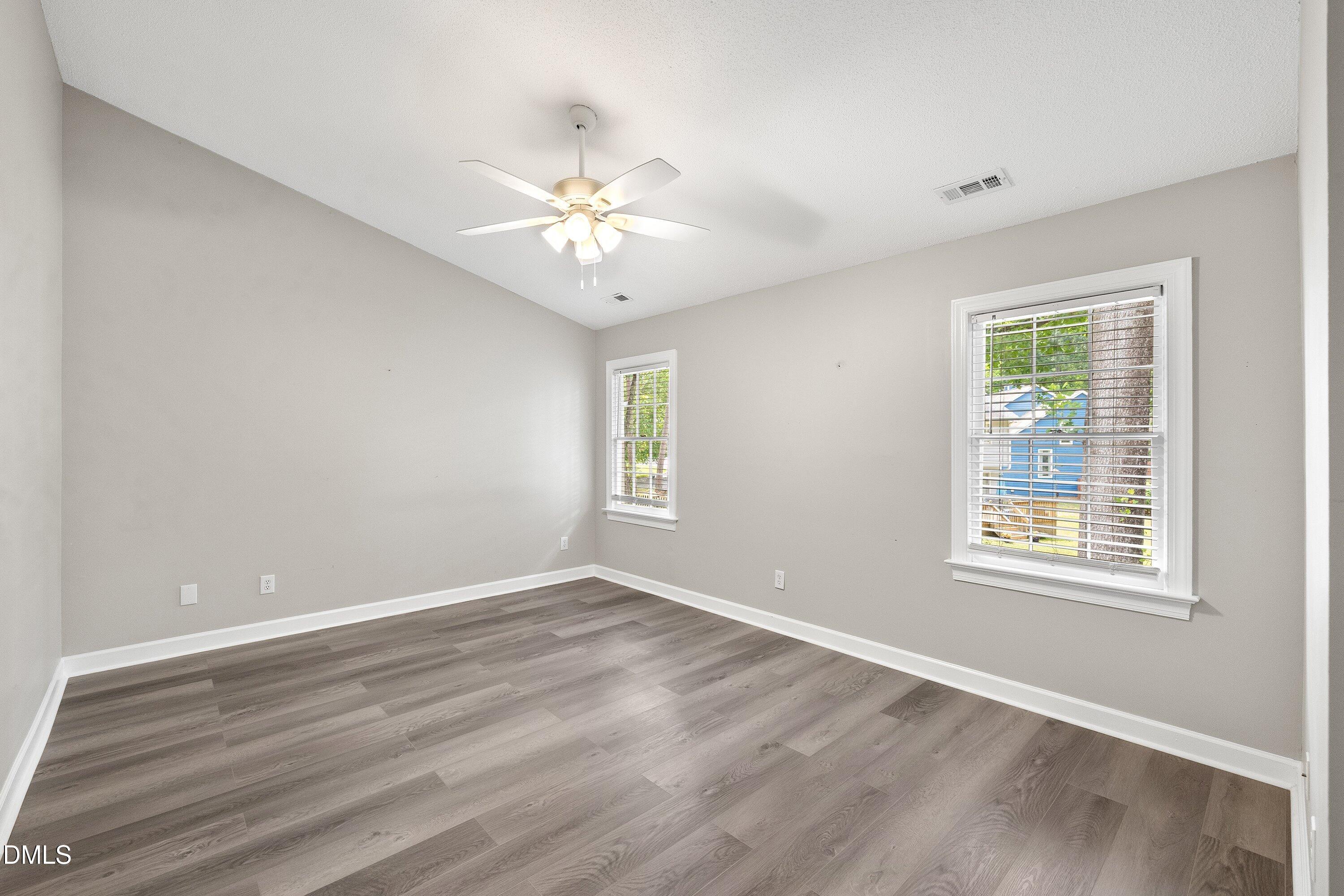 2713 Hiking Trail