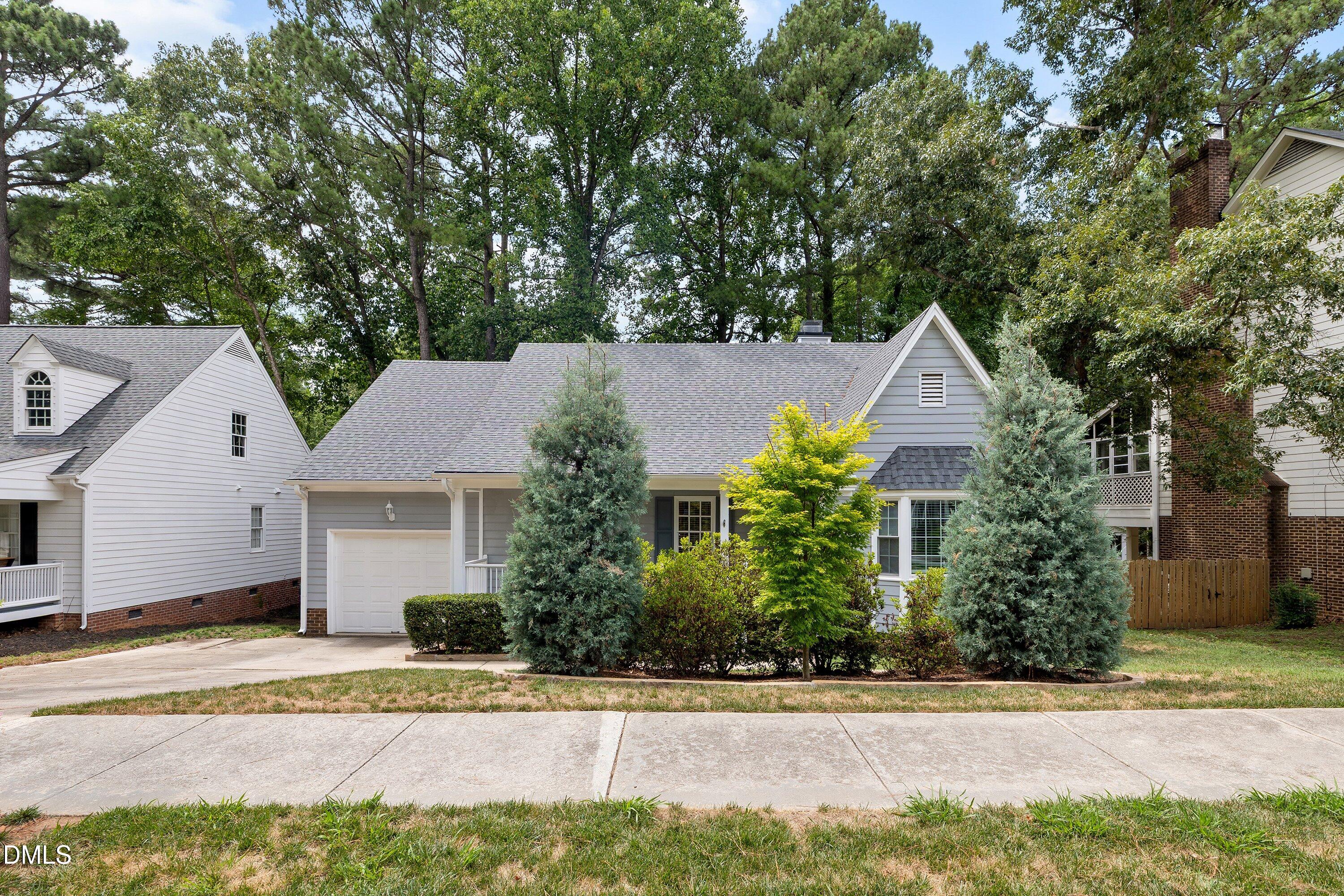 2713 Hiking Trail