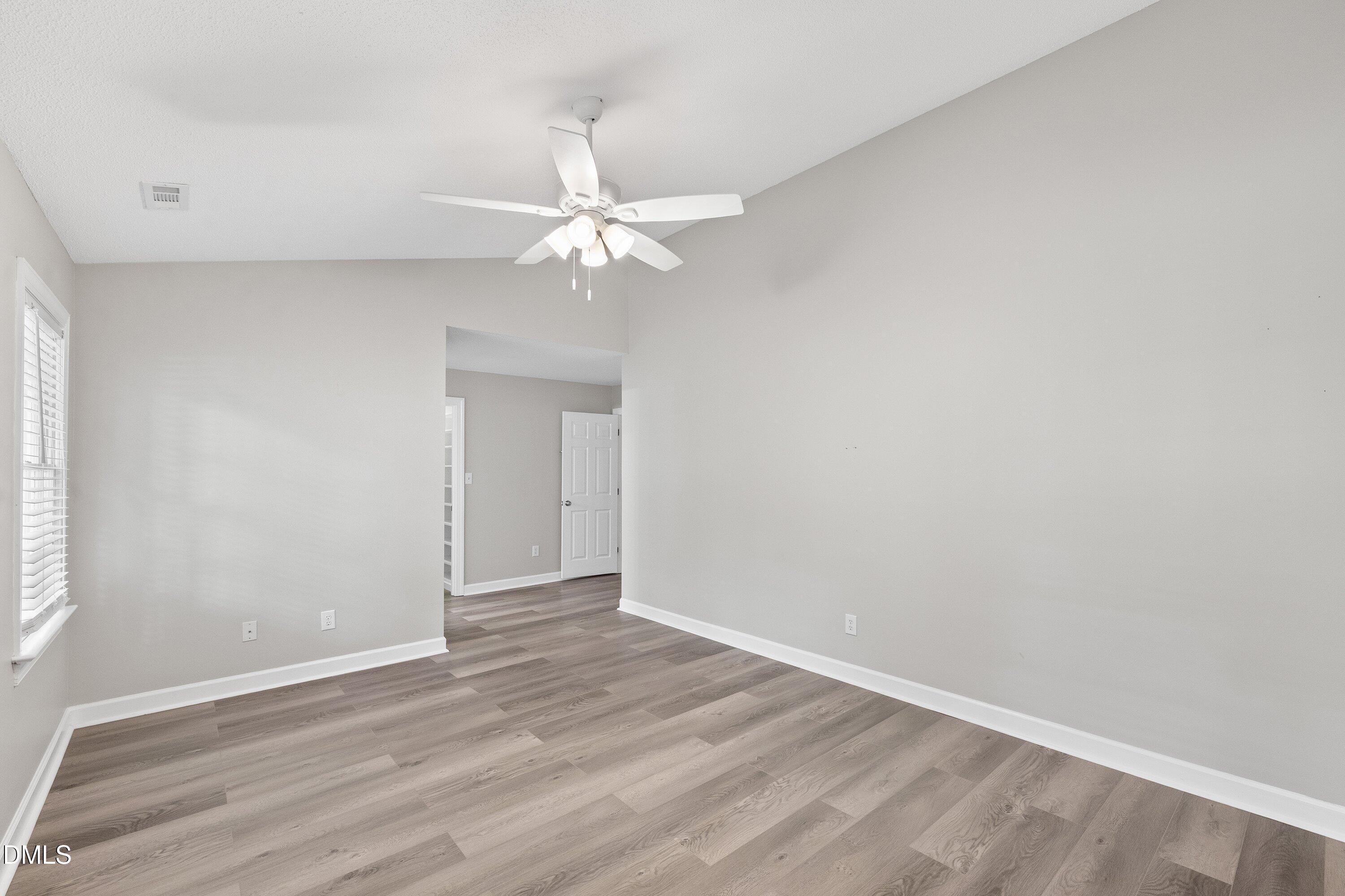 2713 Hiking Trail