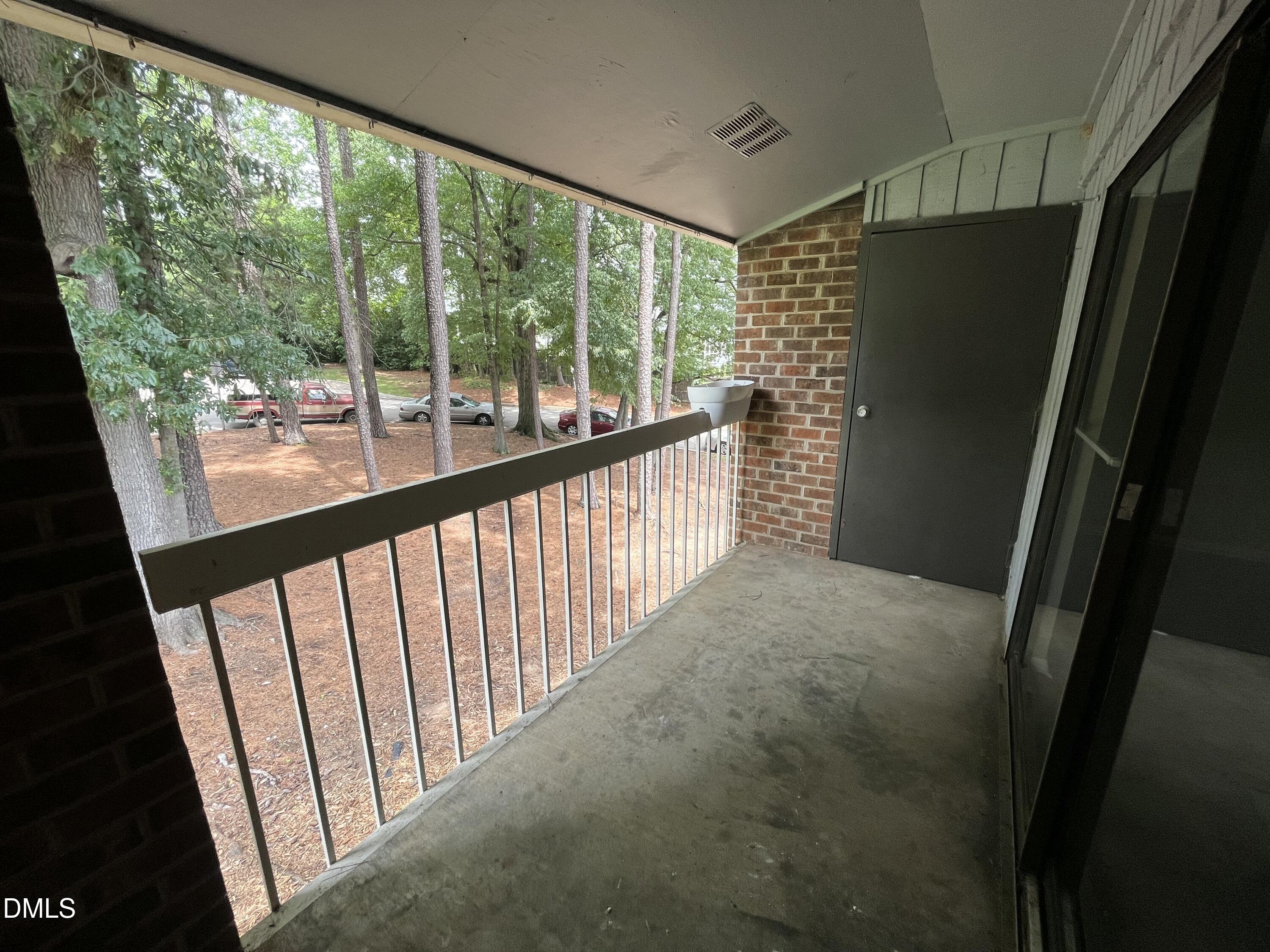 1022 Sandlin Place Apt J