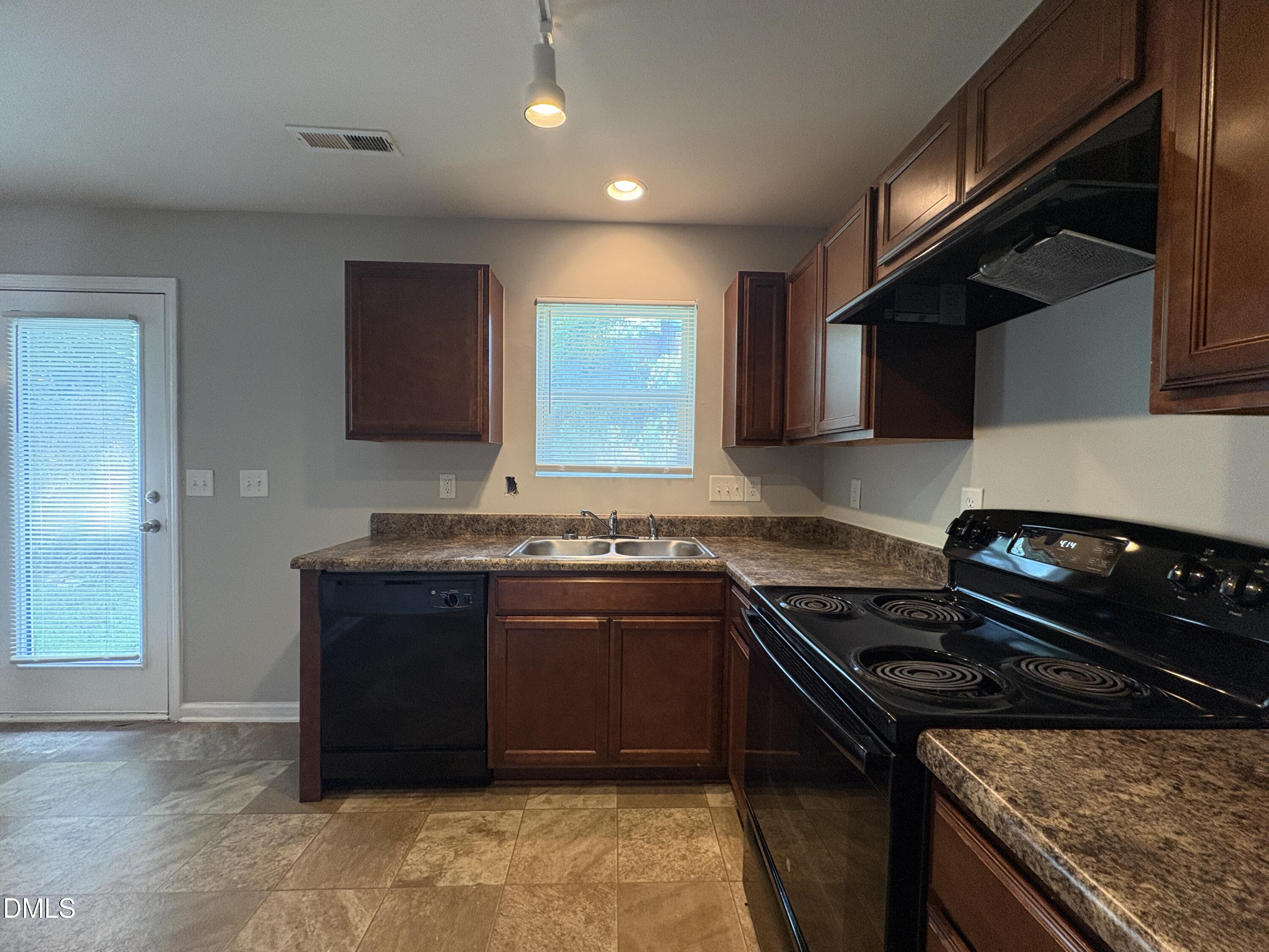 1444 Tamarino Drive