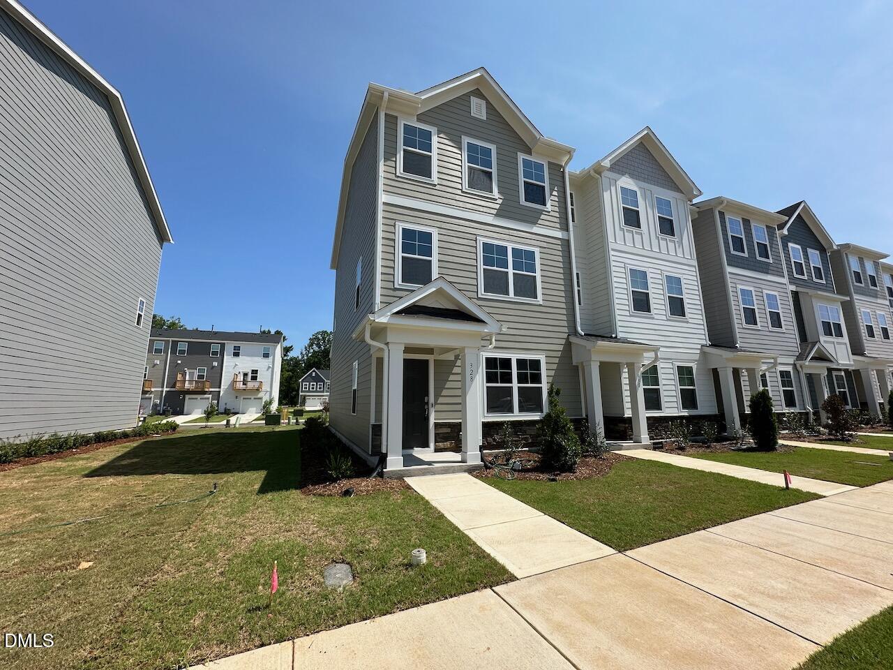 328 Carolina Spgs Boulevard