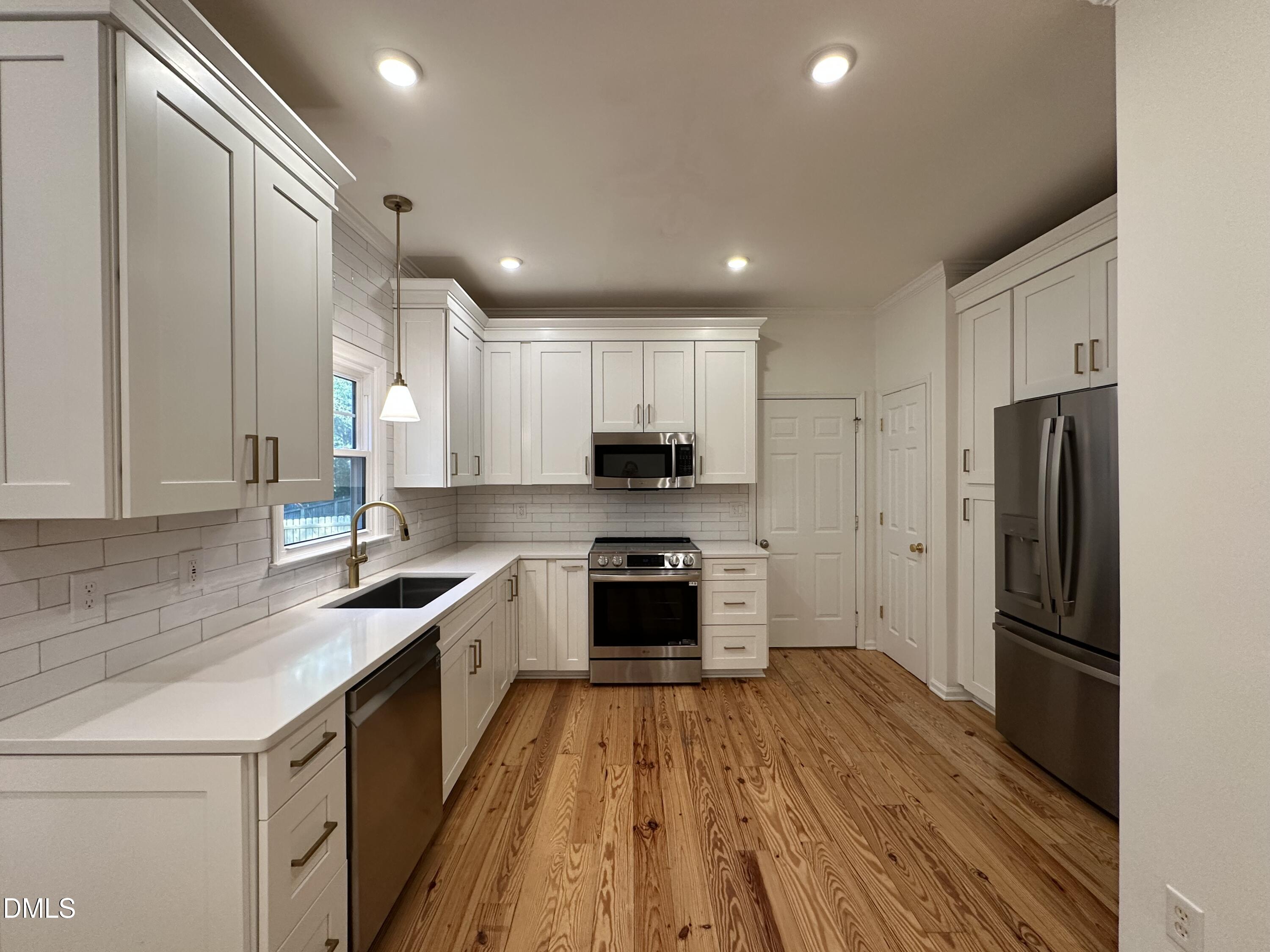 1612 Farmington Grove Drive
