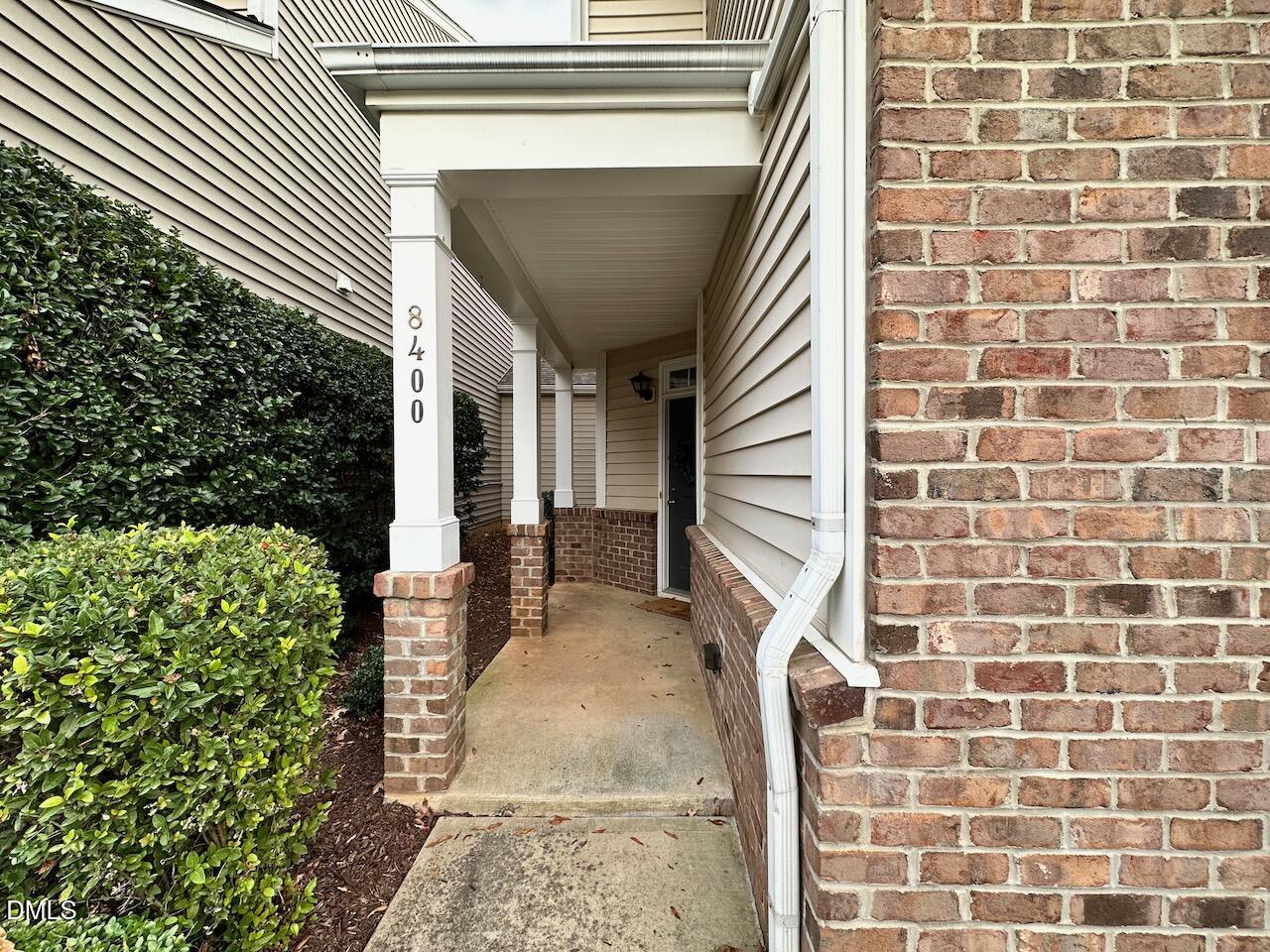 8400 Flat Keystone Drive