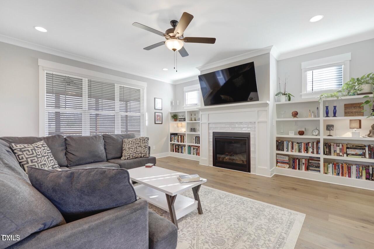 6209 Morning Glory Drive