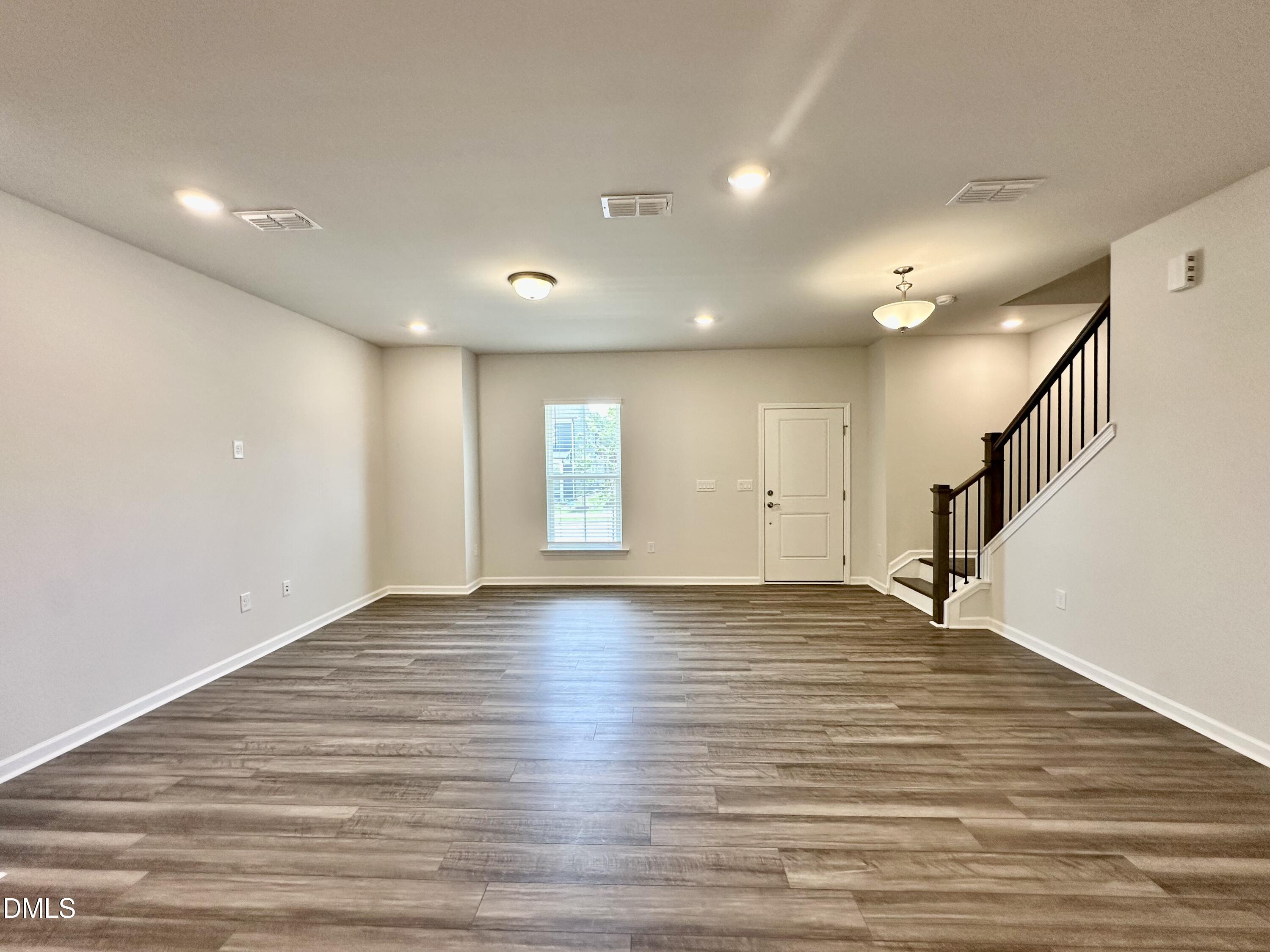2933 Denson Road
