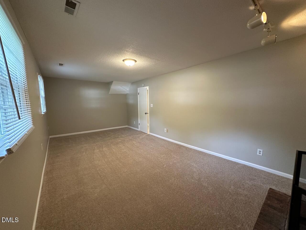 1505 Highland Trail