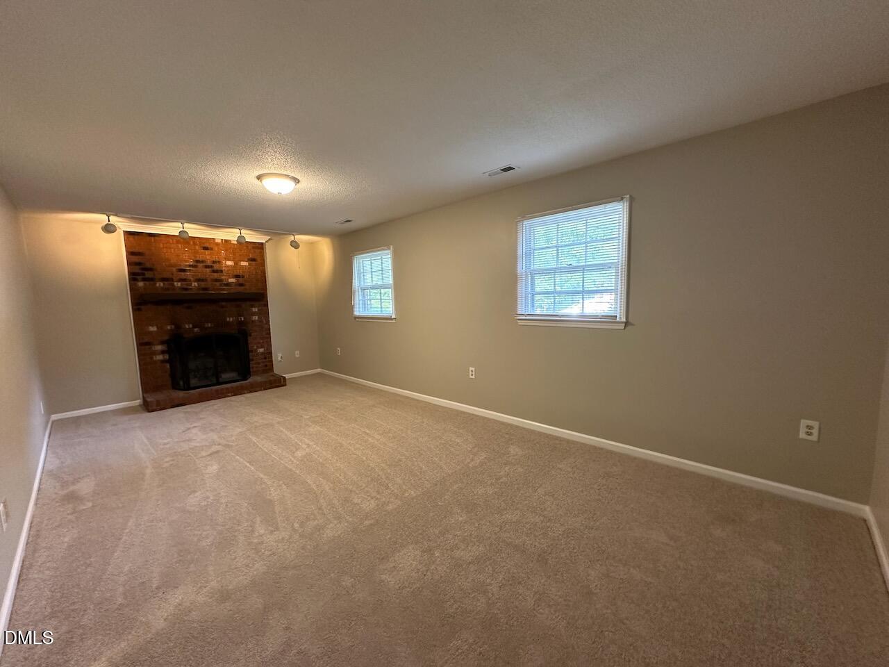 1505 Highland Trail