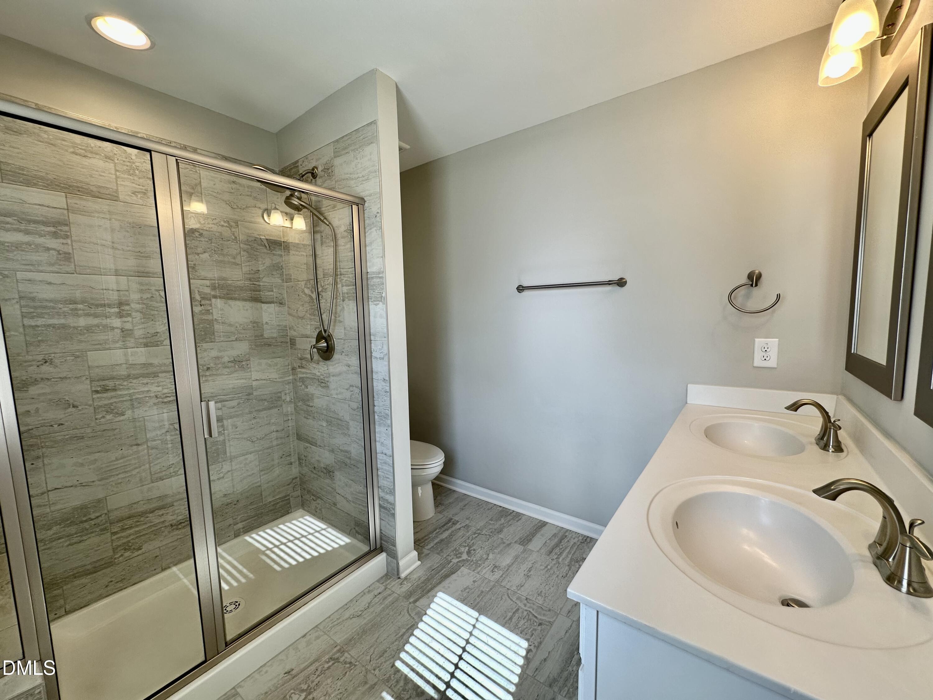 822 Richmont Grove Lane