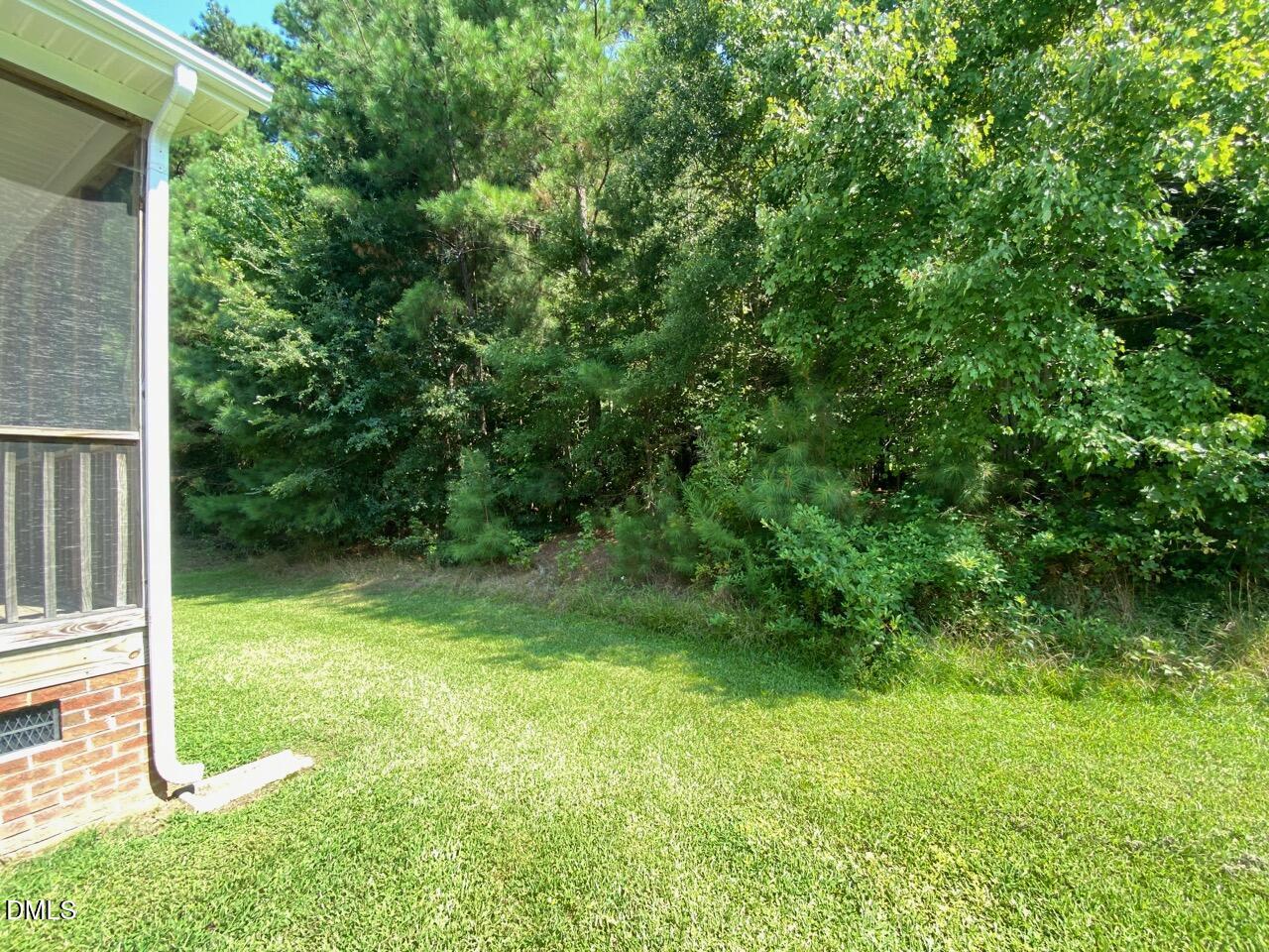 305 Amaryllis Way