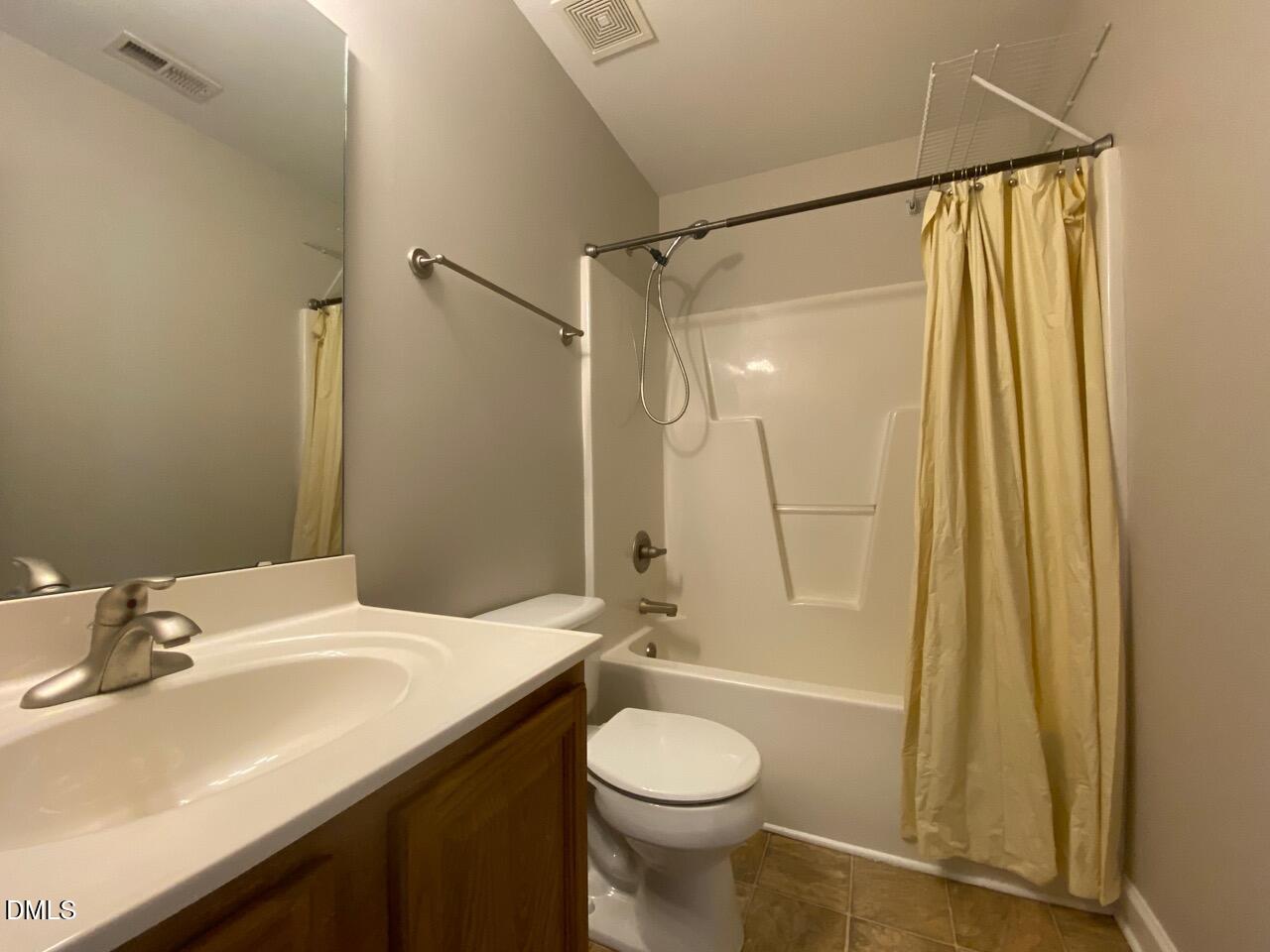 305 Amaryllis Way