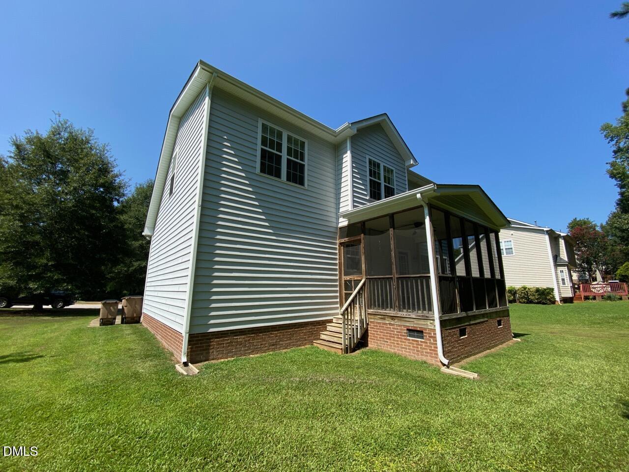 305 Amaryllis Way