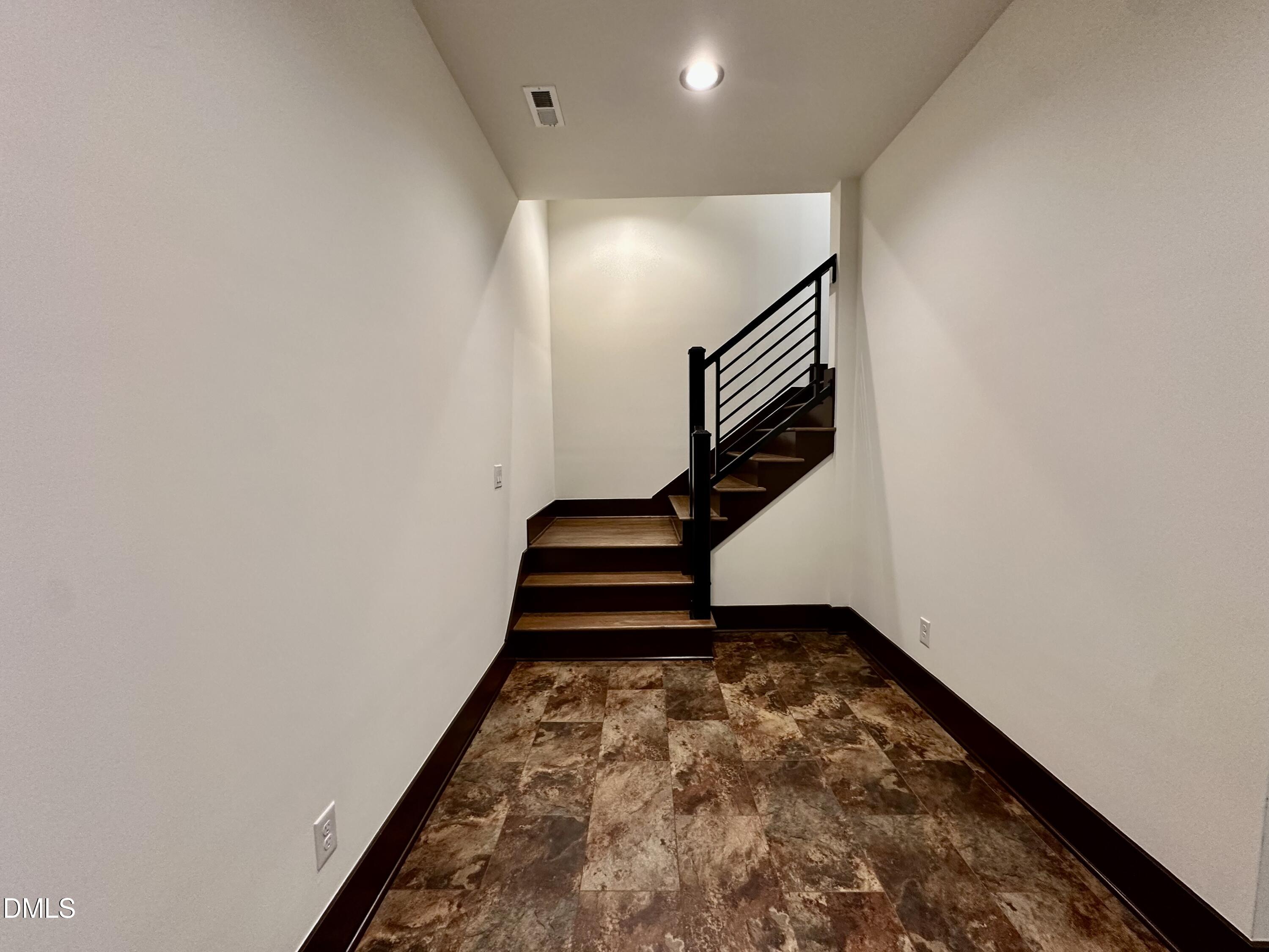 6540 Reserve Pine Drive
