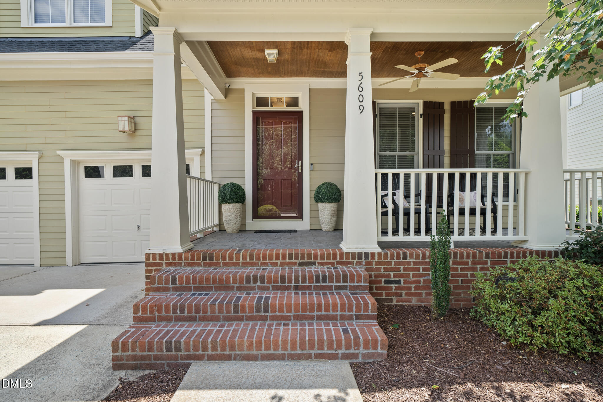 5609 Cary Glen Boulevard