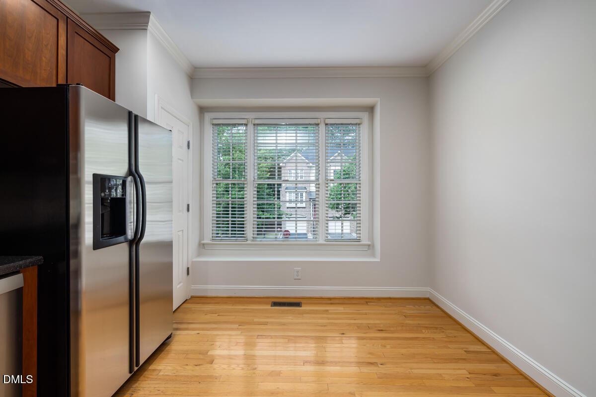 1300 Cameron View Court