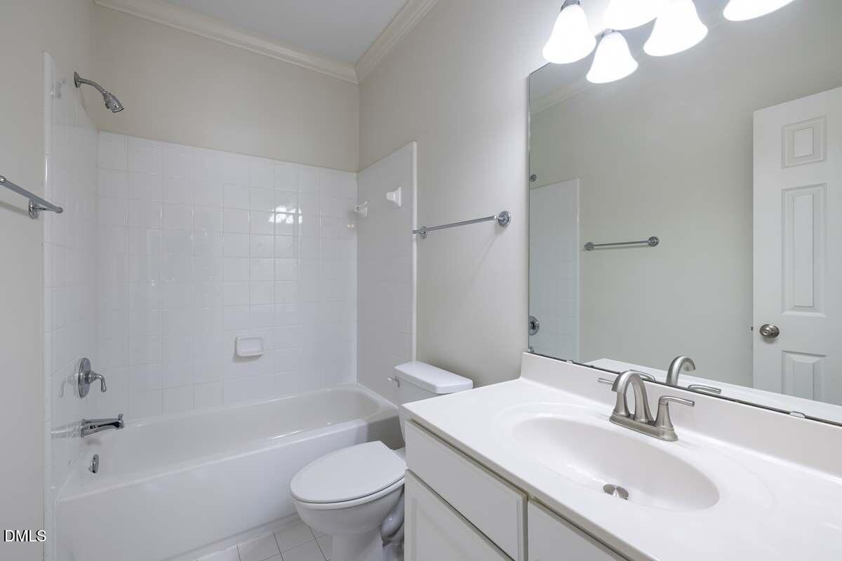 1300 Cameron View Court