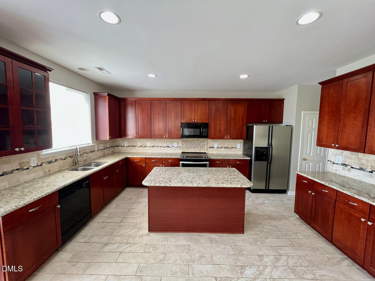 2932 Glade Aster Court
