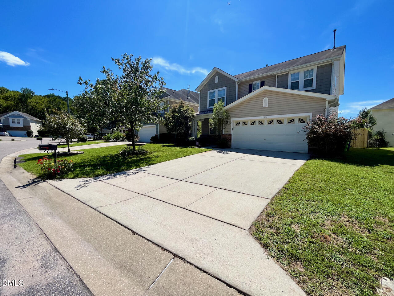 2932 Glade Aster Court