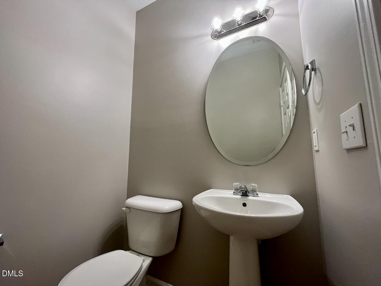 2932 Glade Aster Court