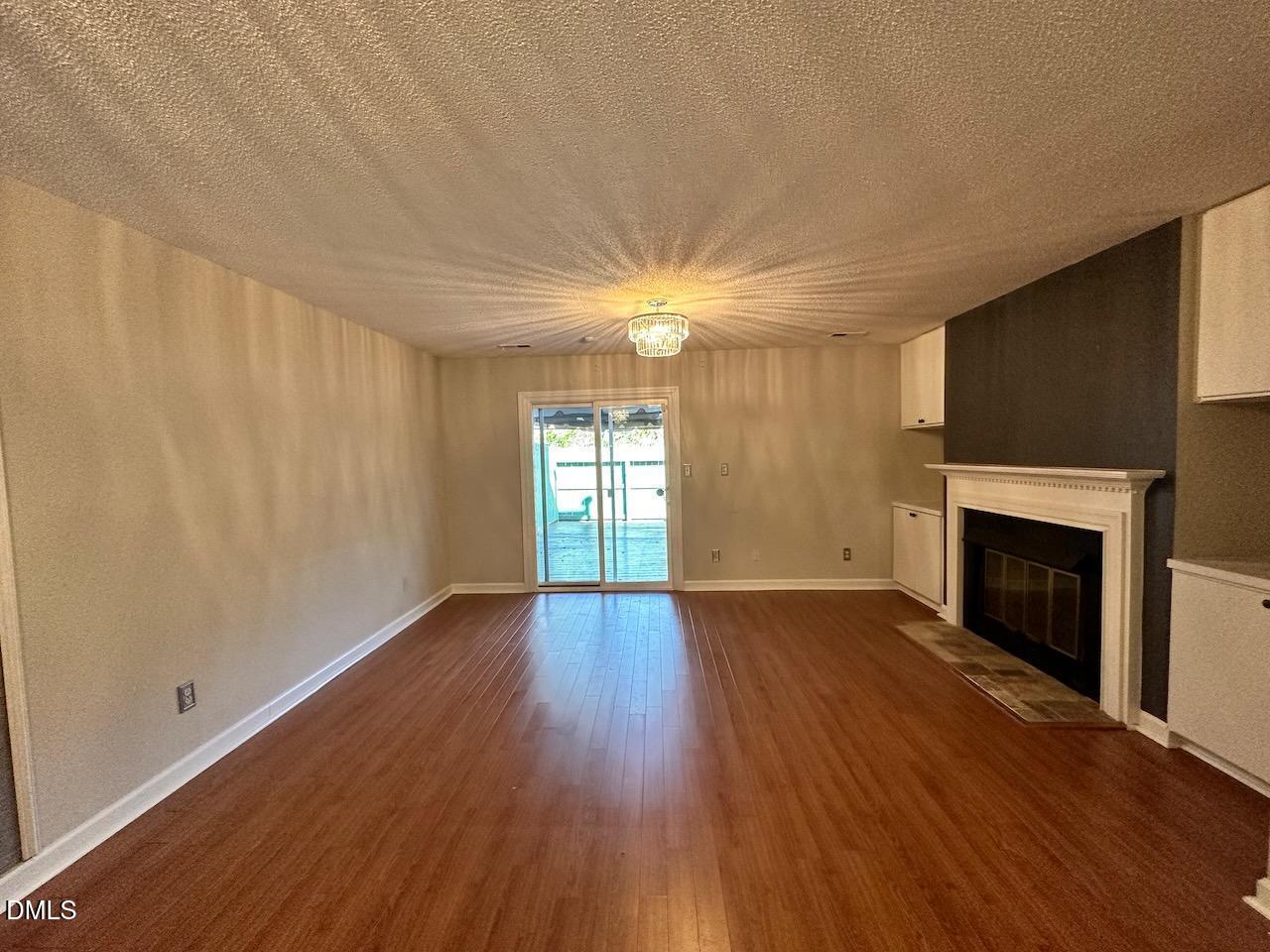3411 Balfour E