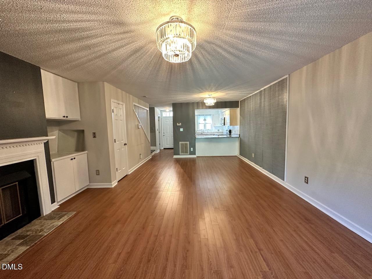3411 Balfour E