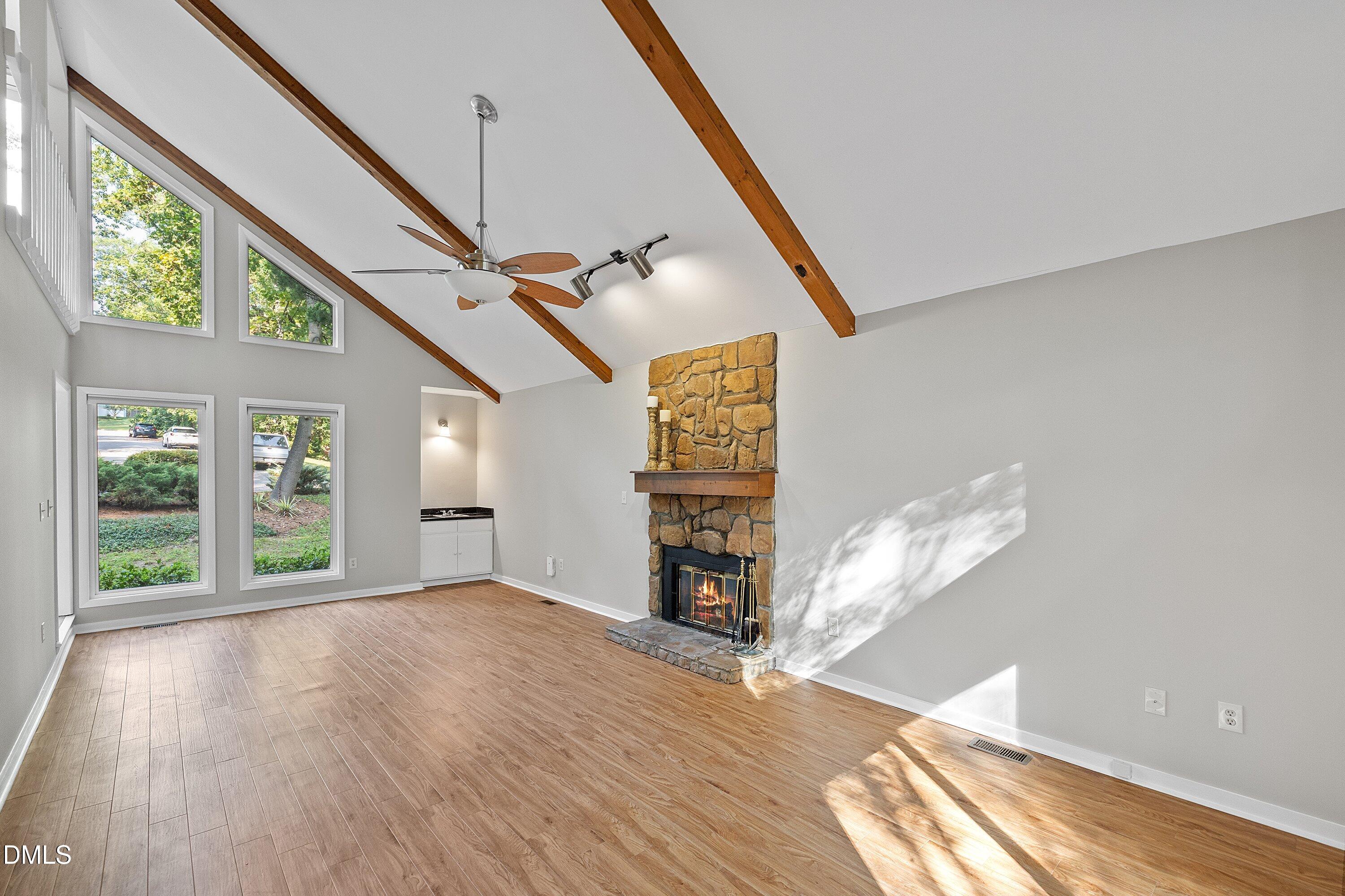 1200 Stone Creek Way