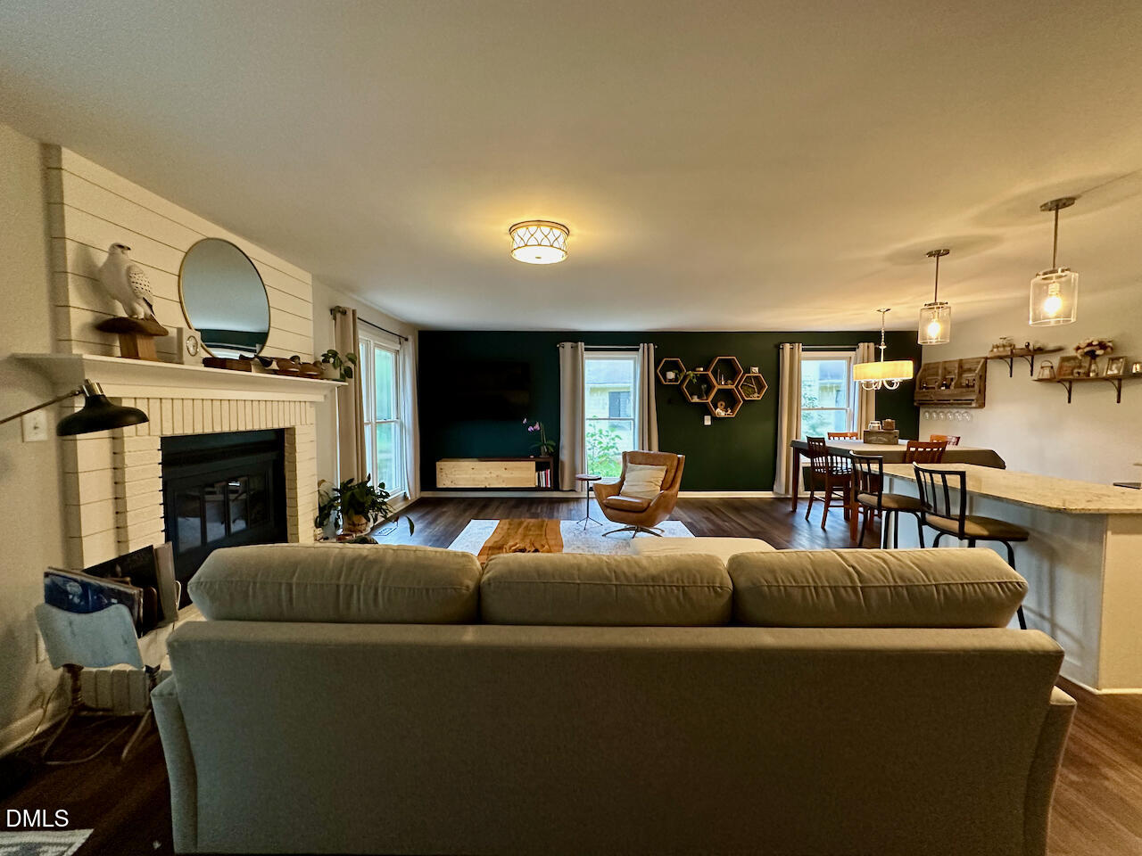2344 Ravenhill Drive