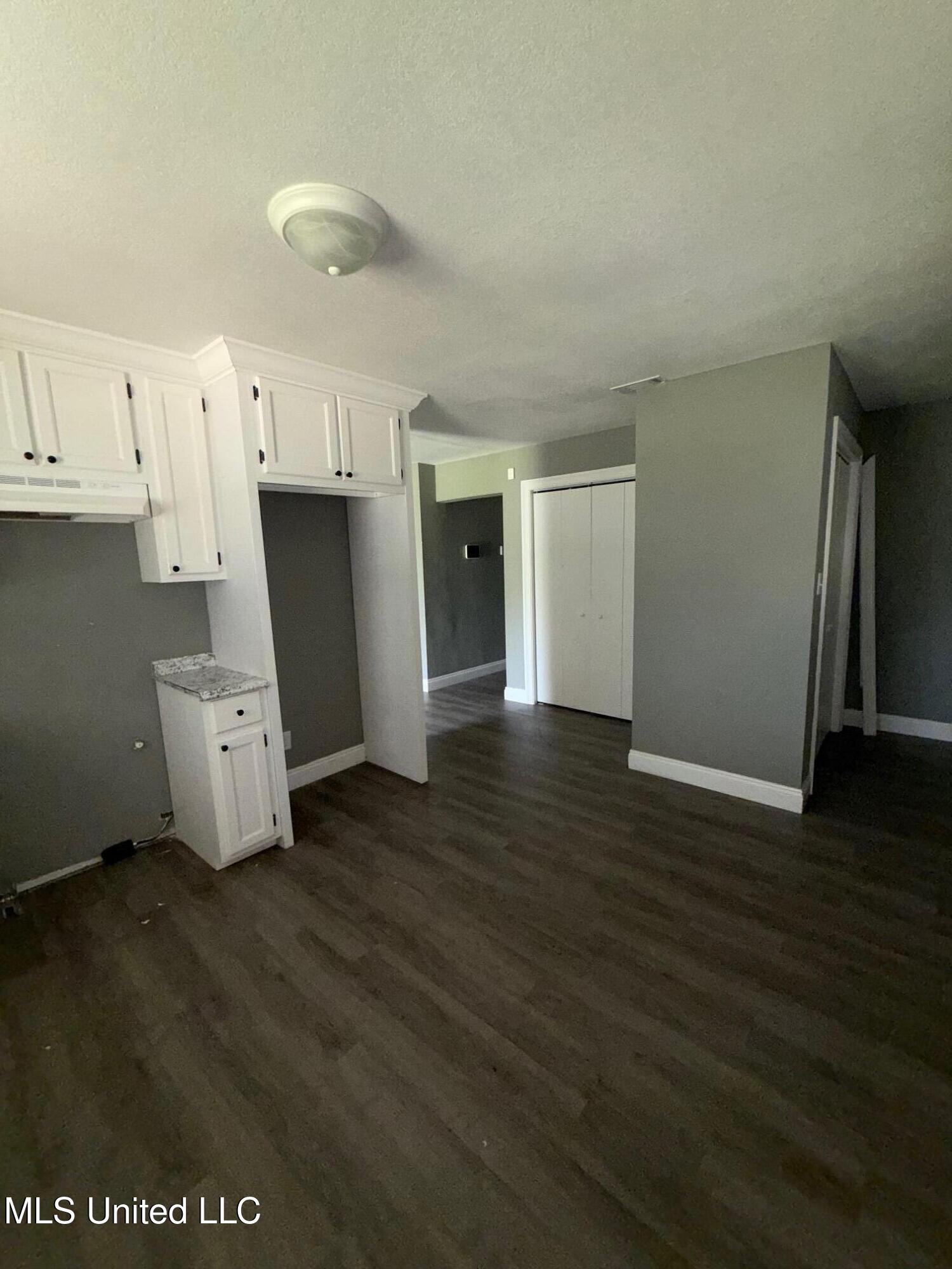 2108 Glendale Street