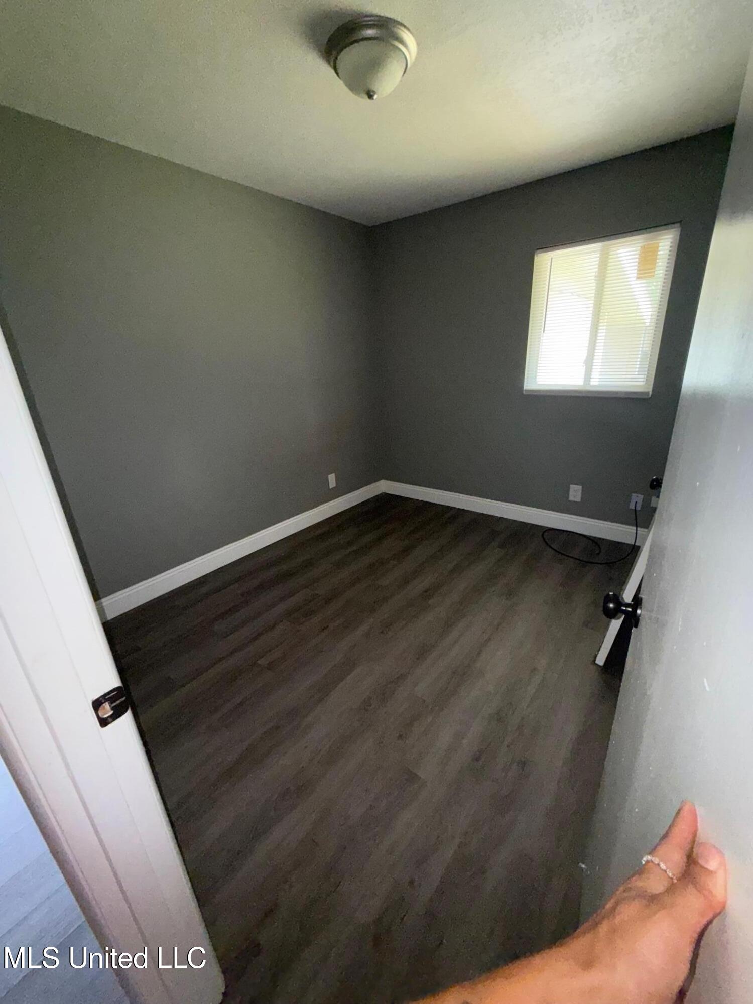 2108 Glendale Street