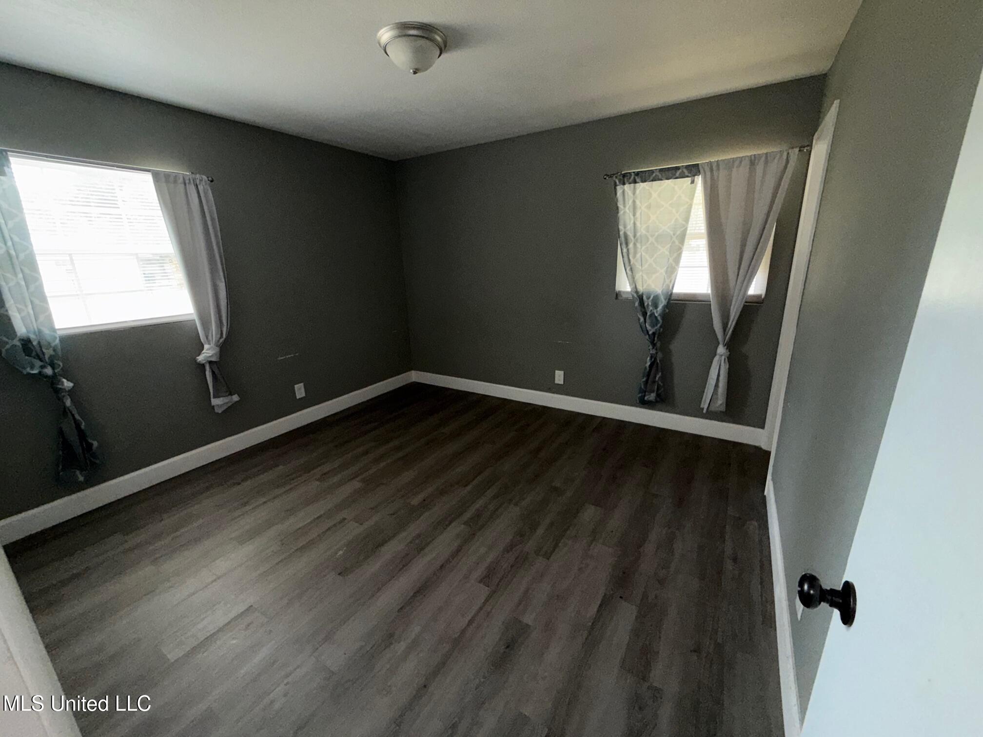 2108 Glendale Street