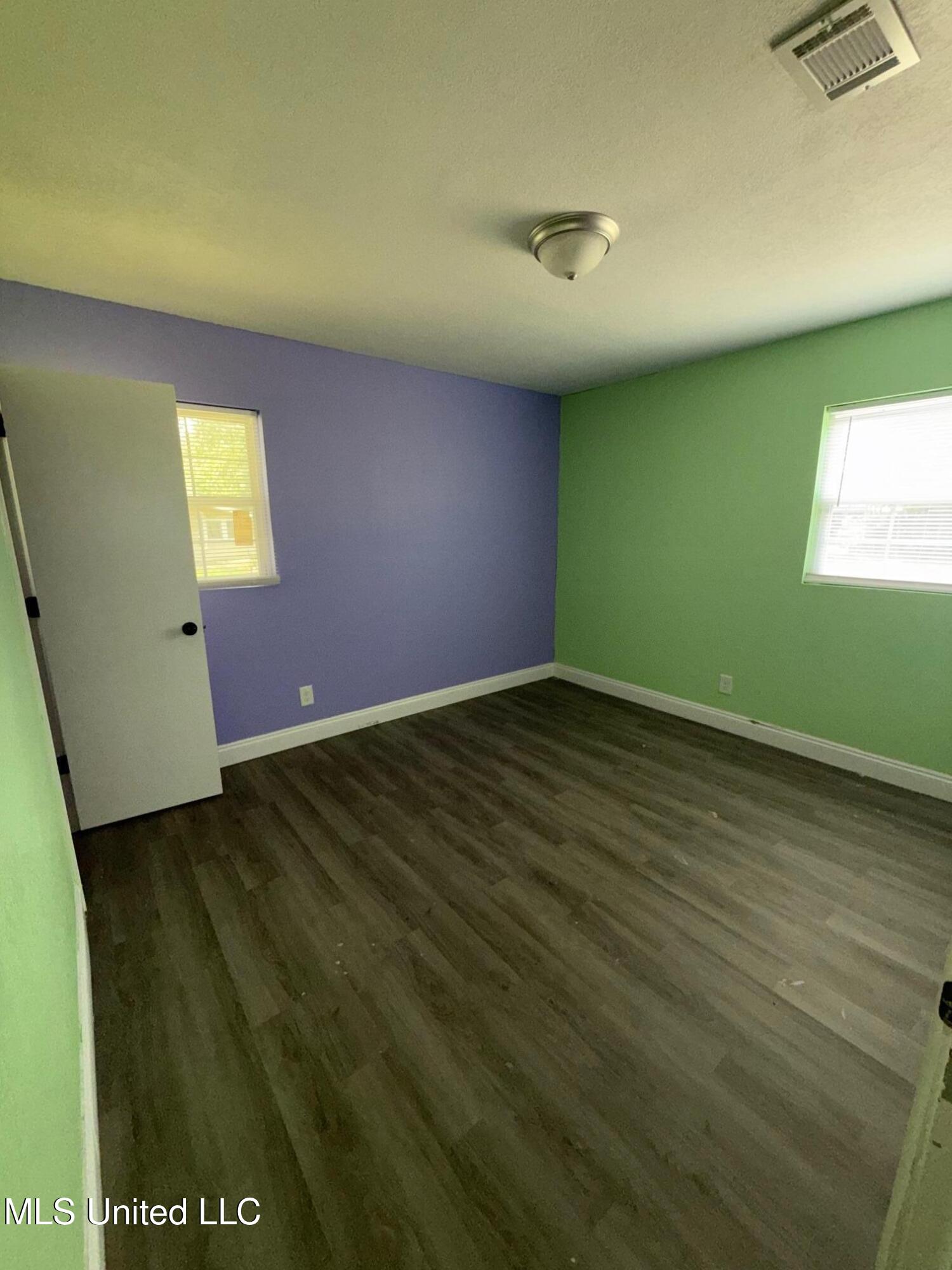 2108 Glendale Street