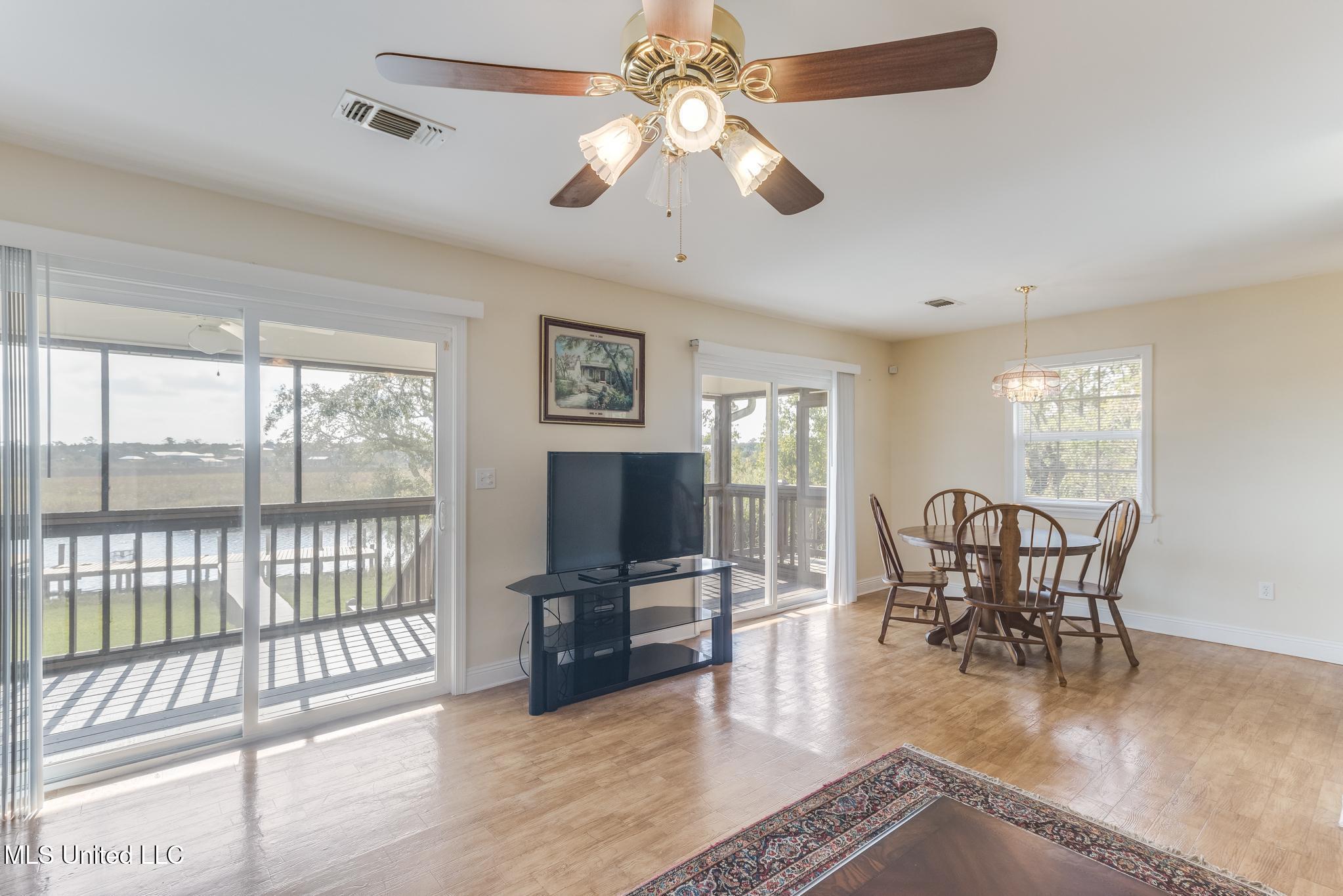 11156 E Bayou View Drive