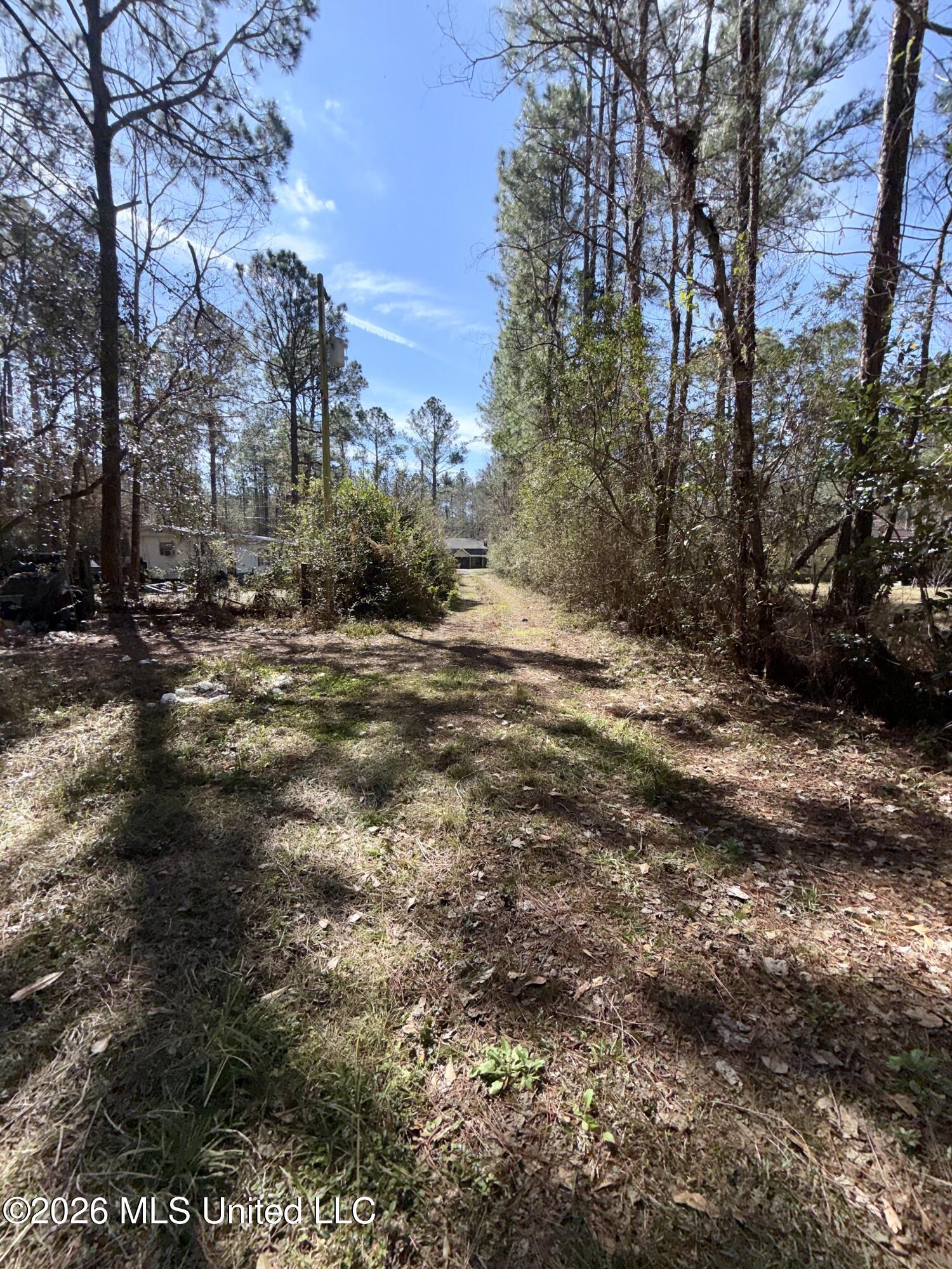2112 Laurel Glen Road