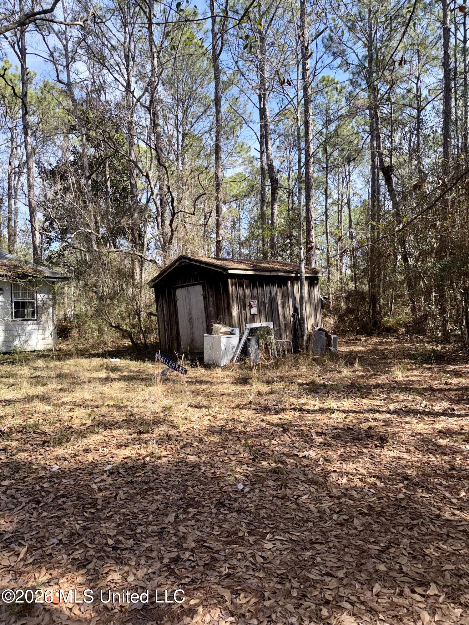 2112 Laurel Glen Road