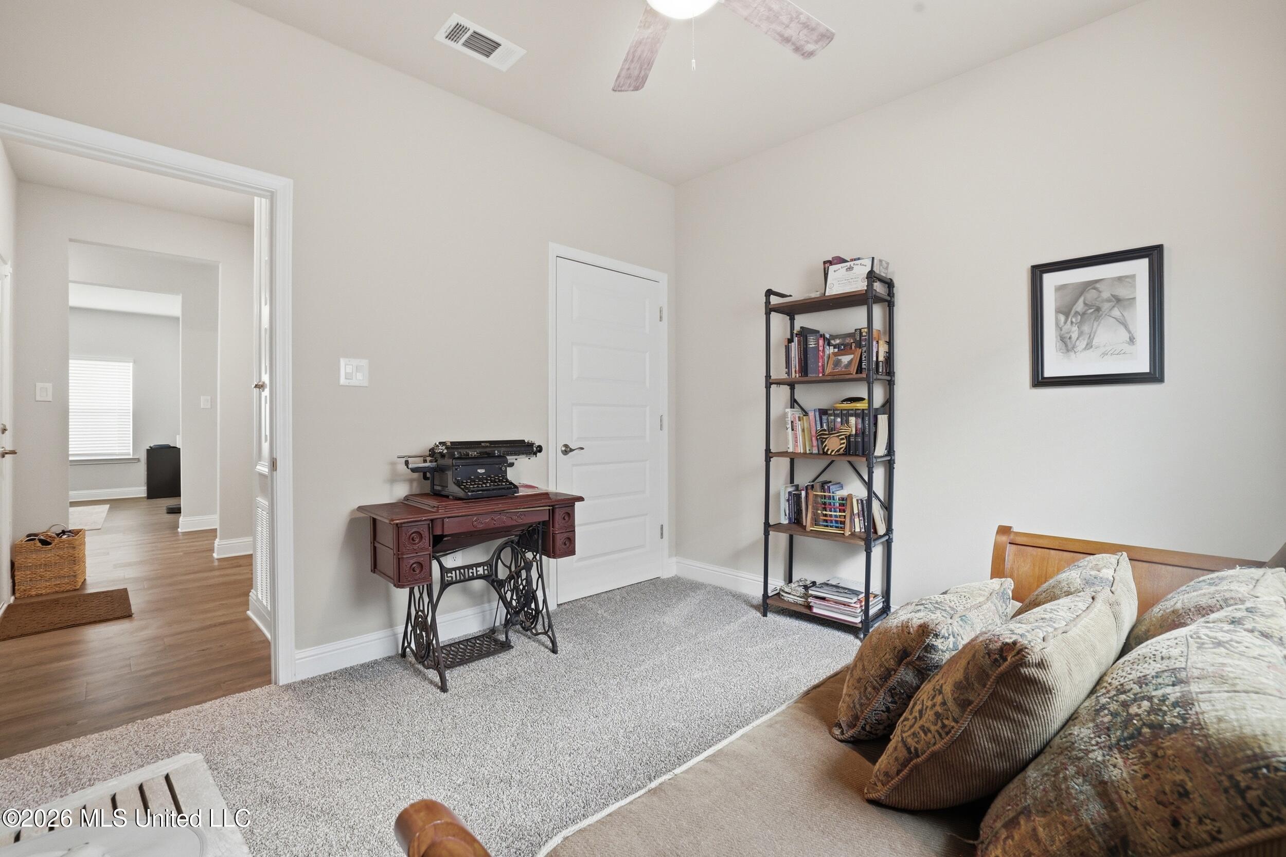 7812 Coral Lane