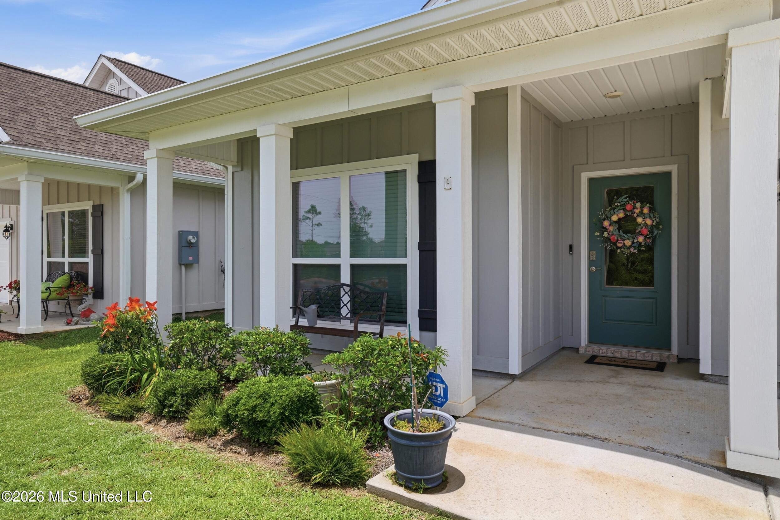 7812 Coral Lane