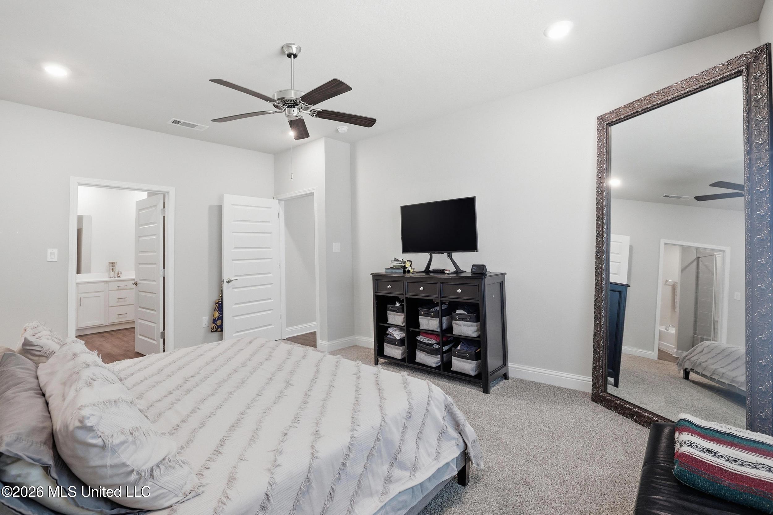7812 Coral Lane