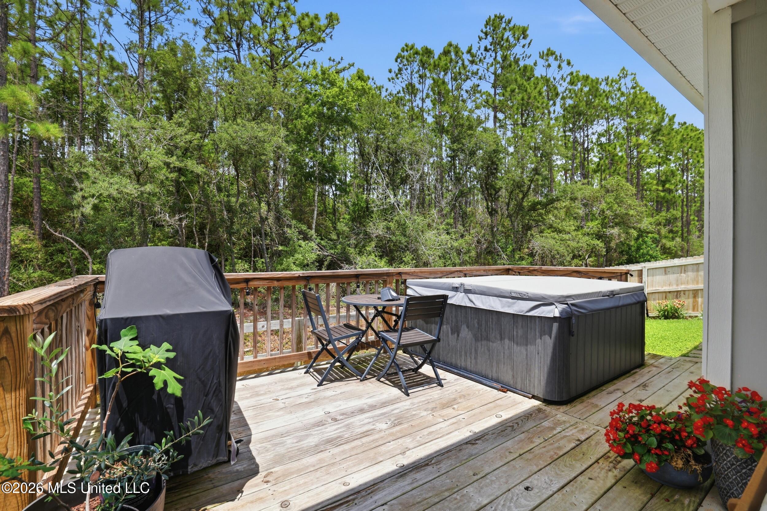 7812 Coral Lane