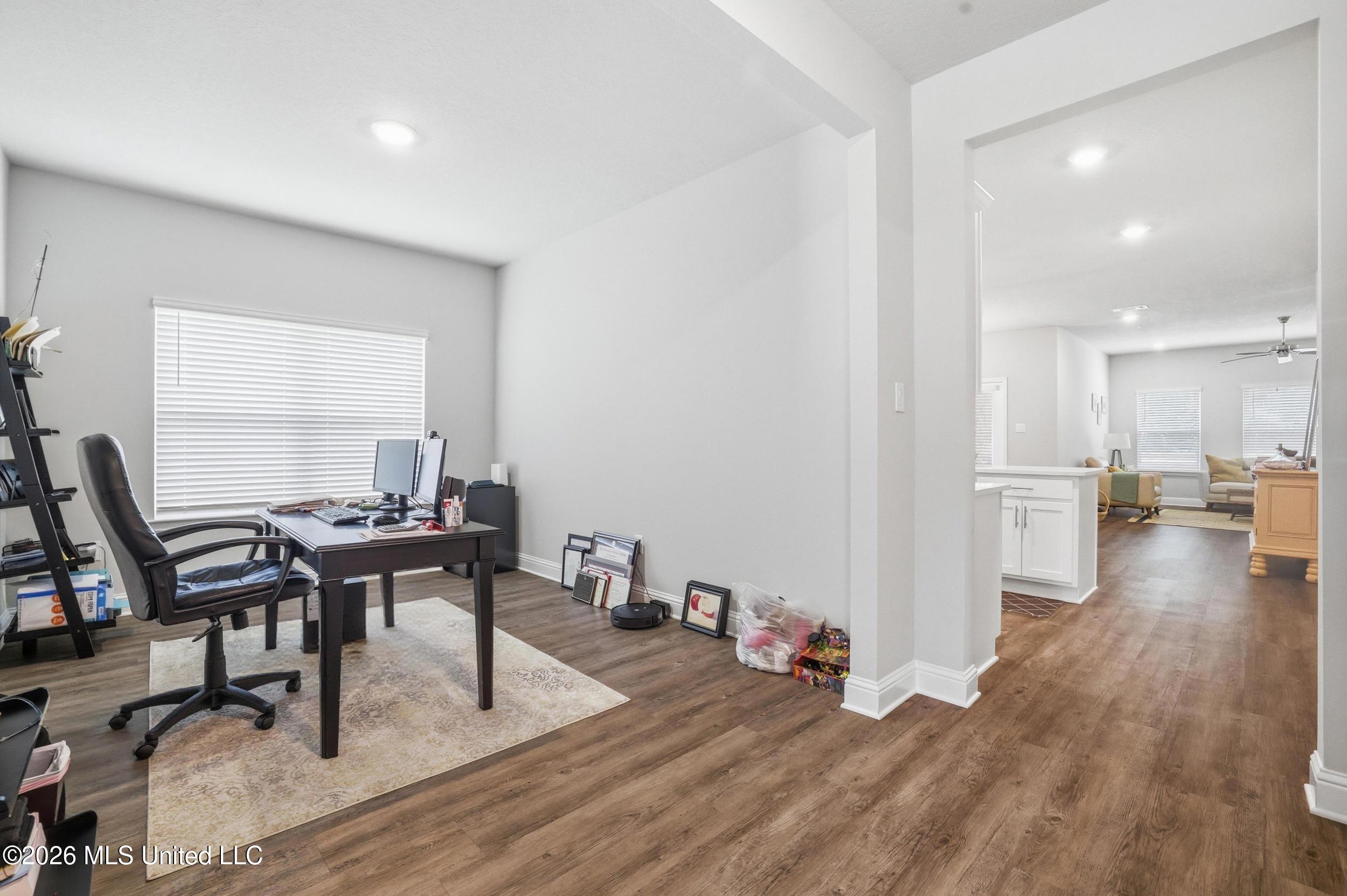 7812 Coral Lane