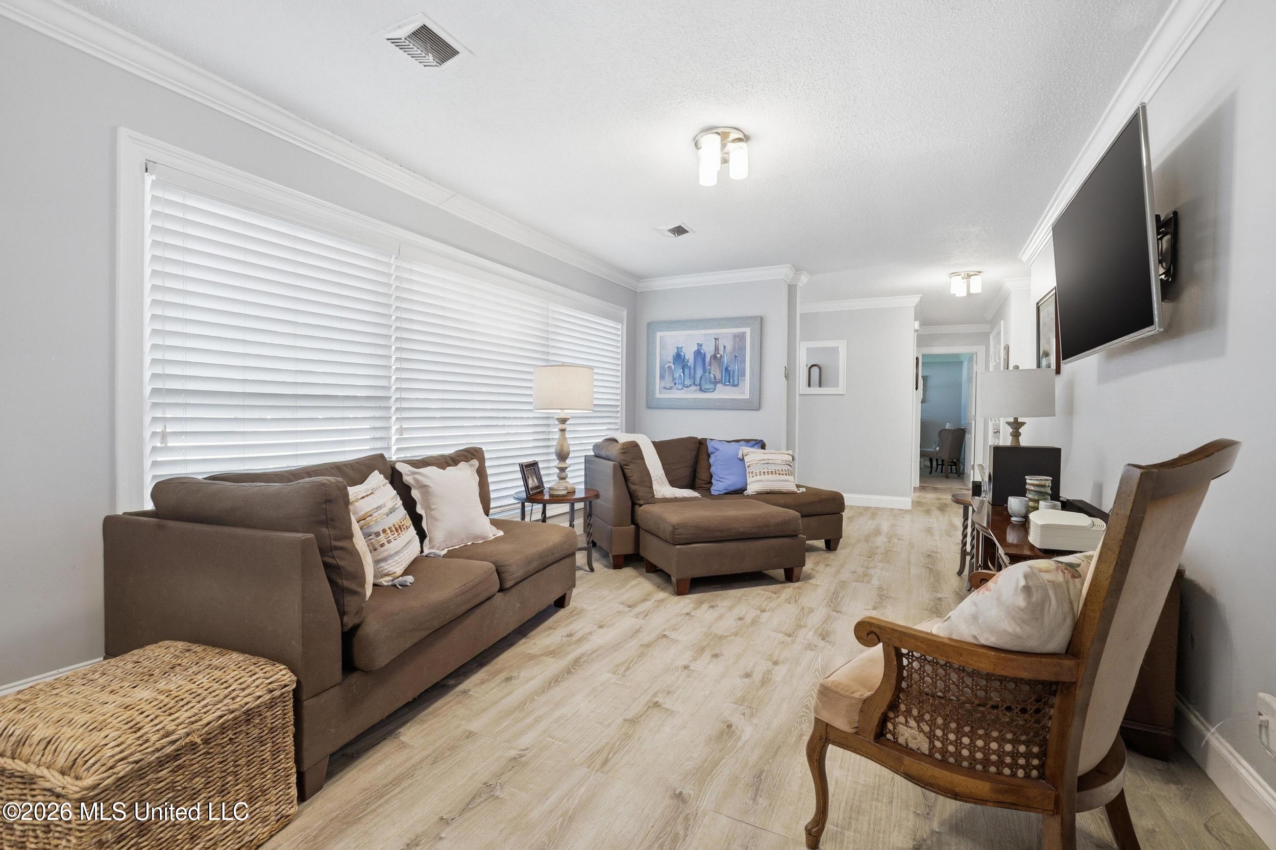 345 Popps Ferry Road