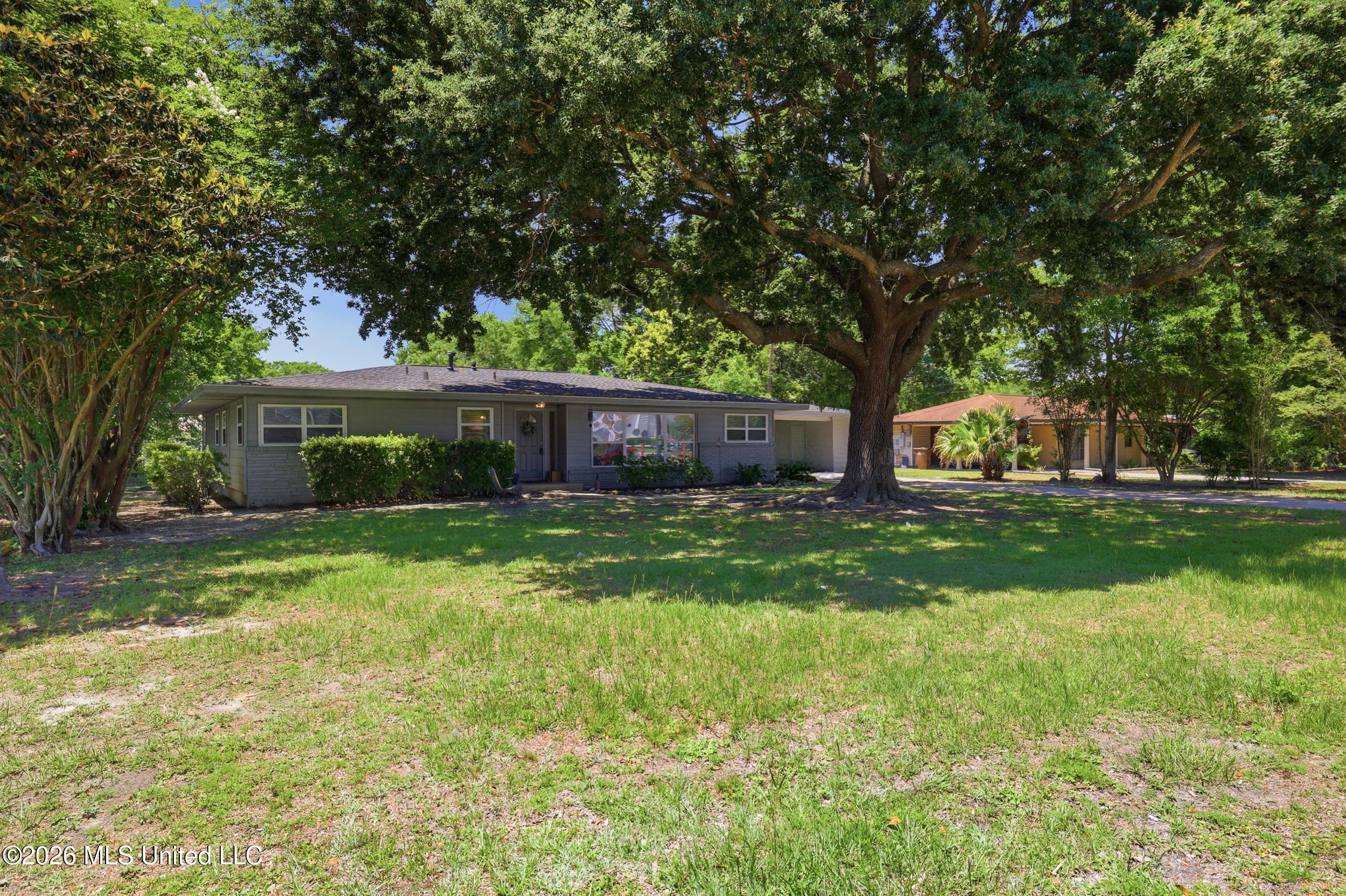 345 Popps Ferry Road
