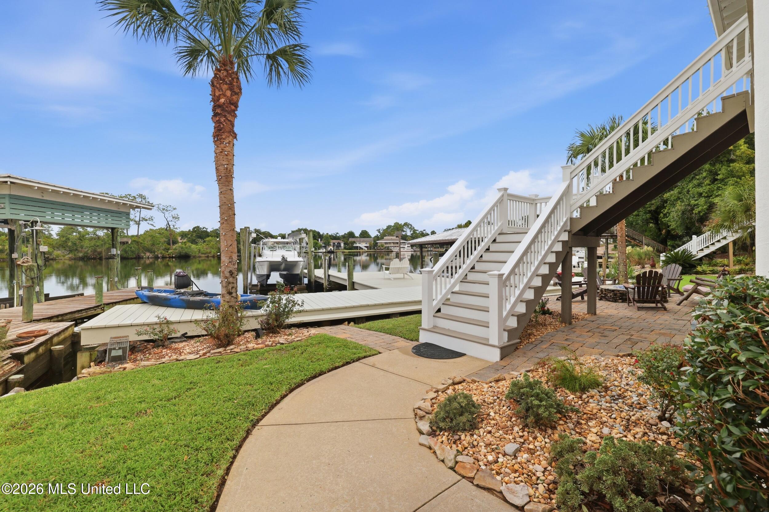 68 Bayou Circle