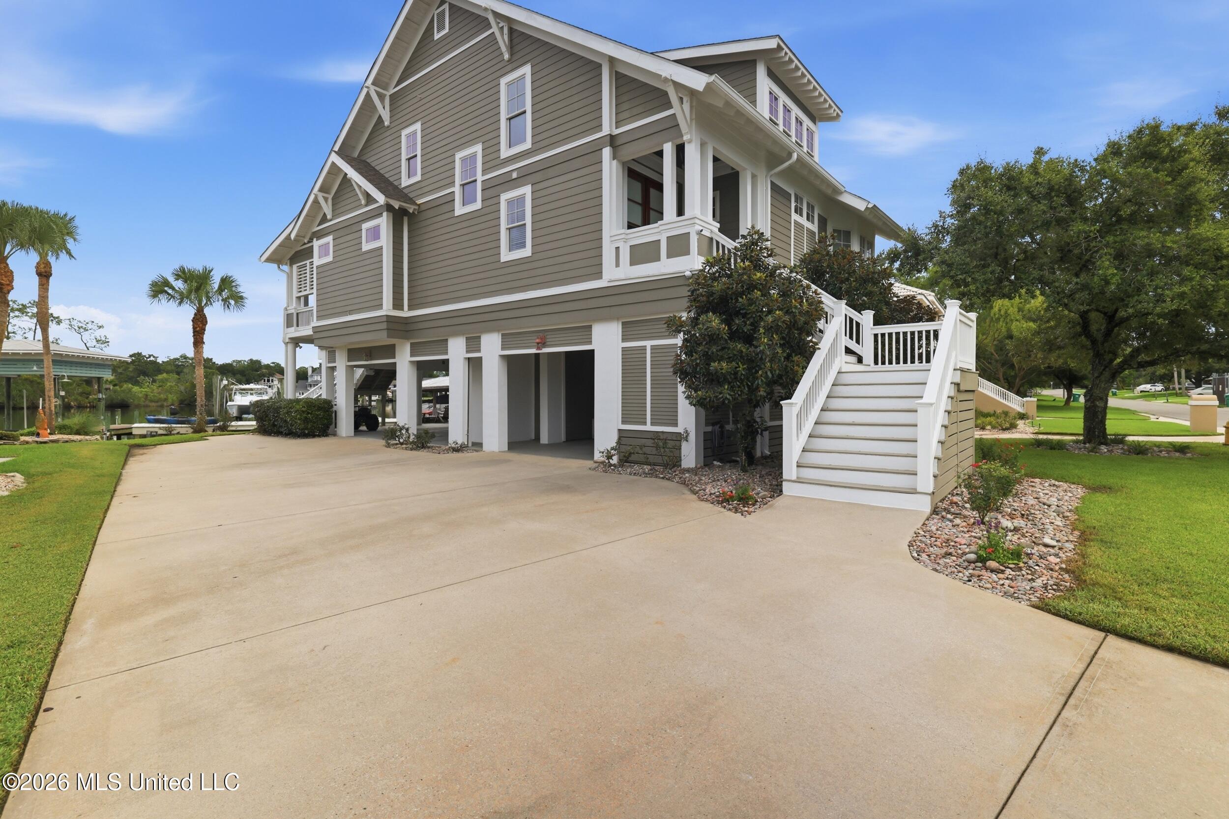 68 Bayou Circle