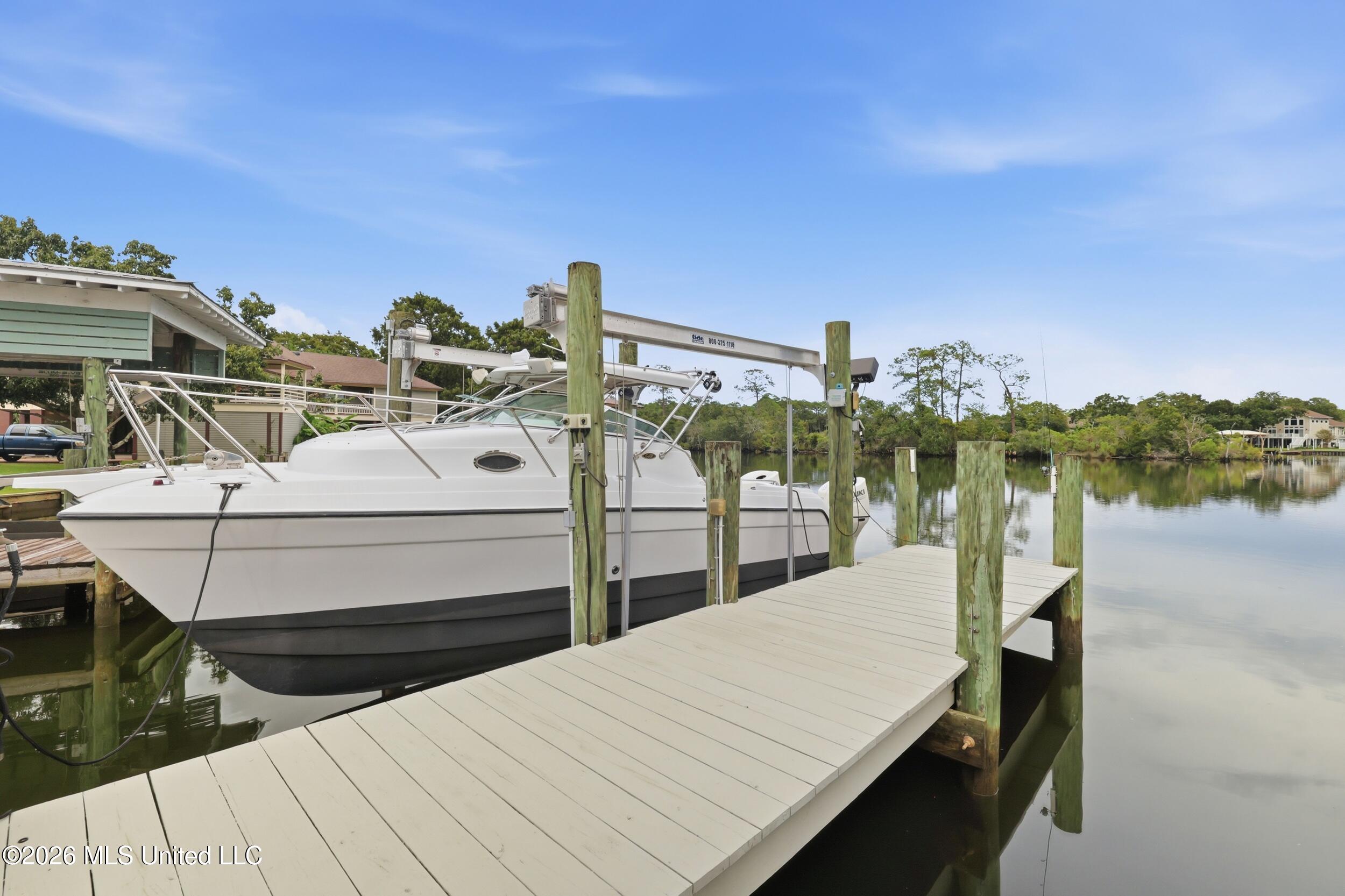 68 Bayou Circle