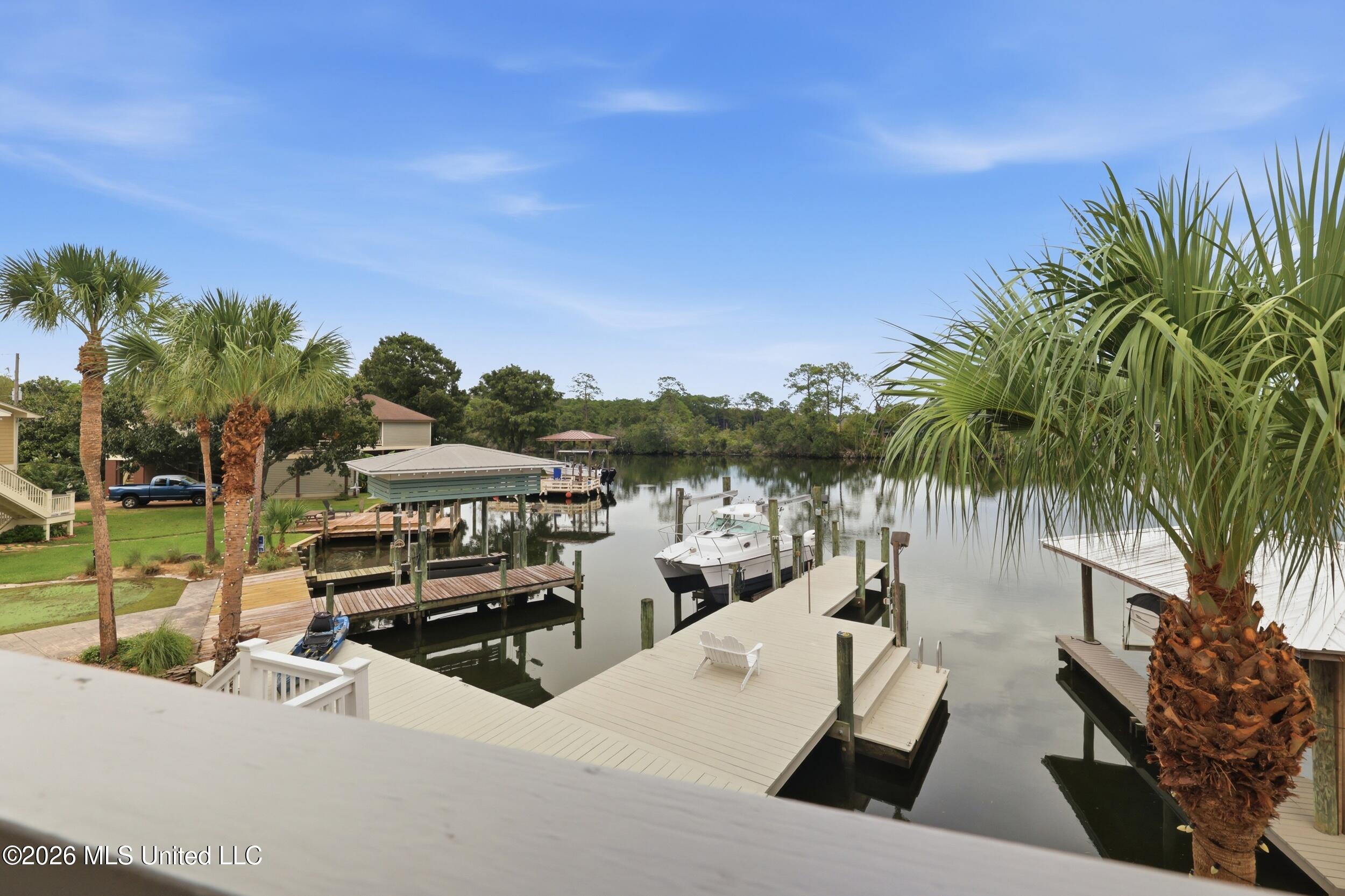 68 Bayou Circle