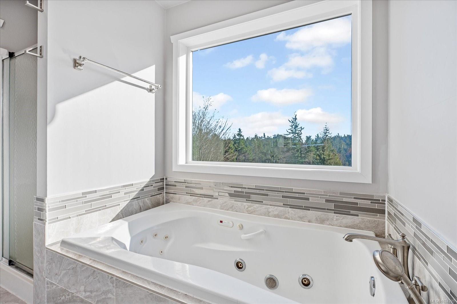 1770 Jay Bell Trail